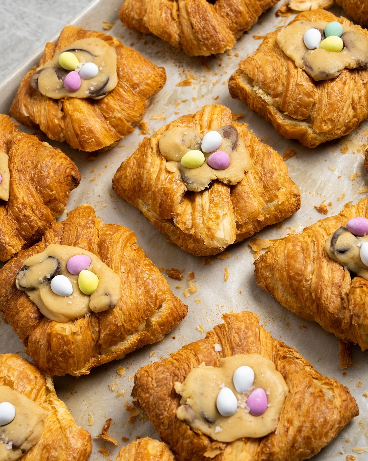 The egg hunt is still on! Our egg-cellent cookie croissant will be on the menu for another two weeks until the end of the month. The seasonal cookie croissant features our classic butter croissant filled with Valrhona chocolate chip cookie dough and 