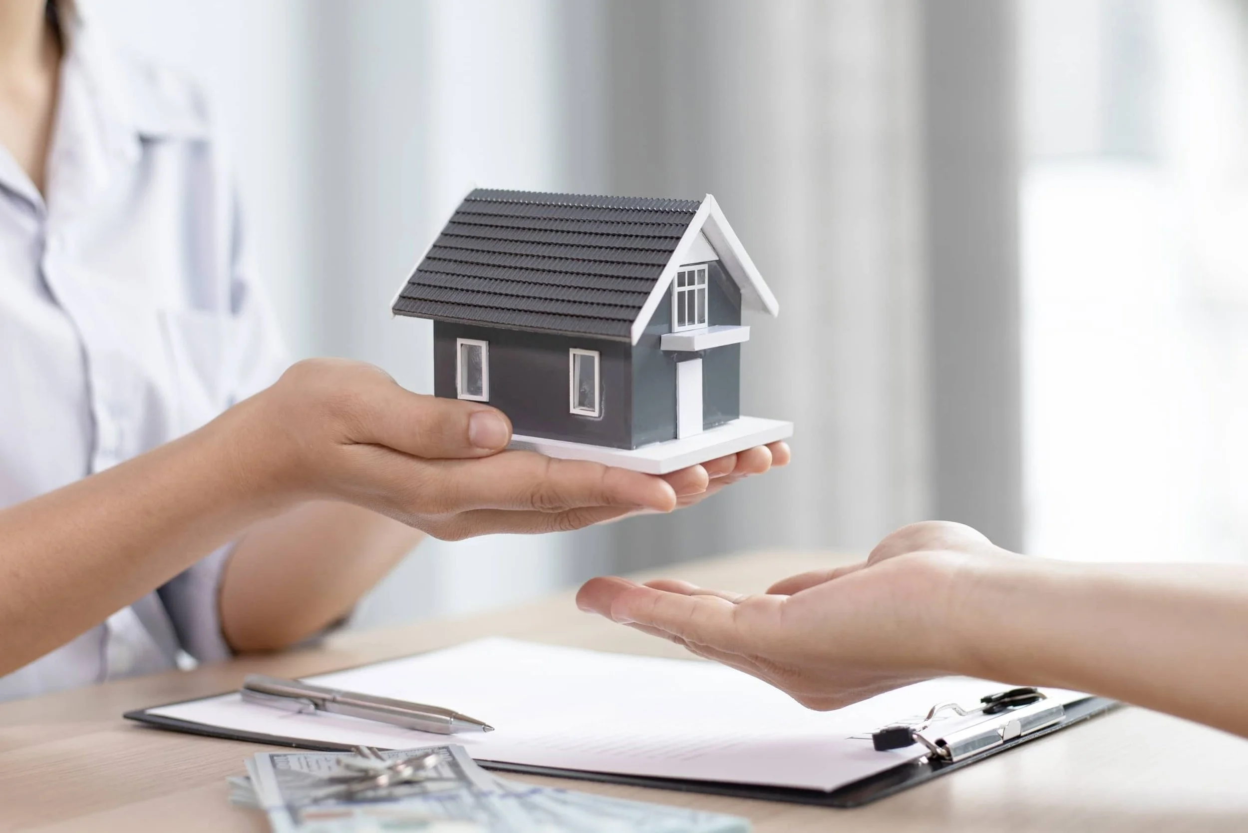 How to Sell a Vacant House: A Complete Guide for Homeowners in California