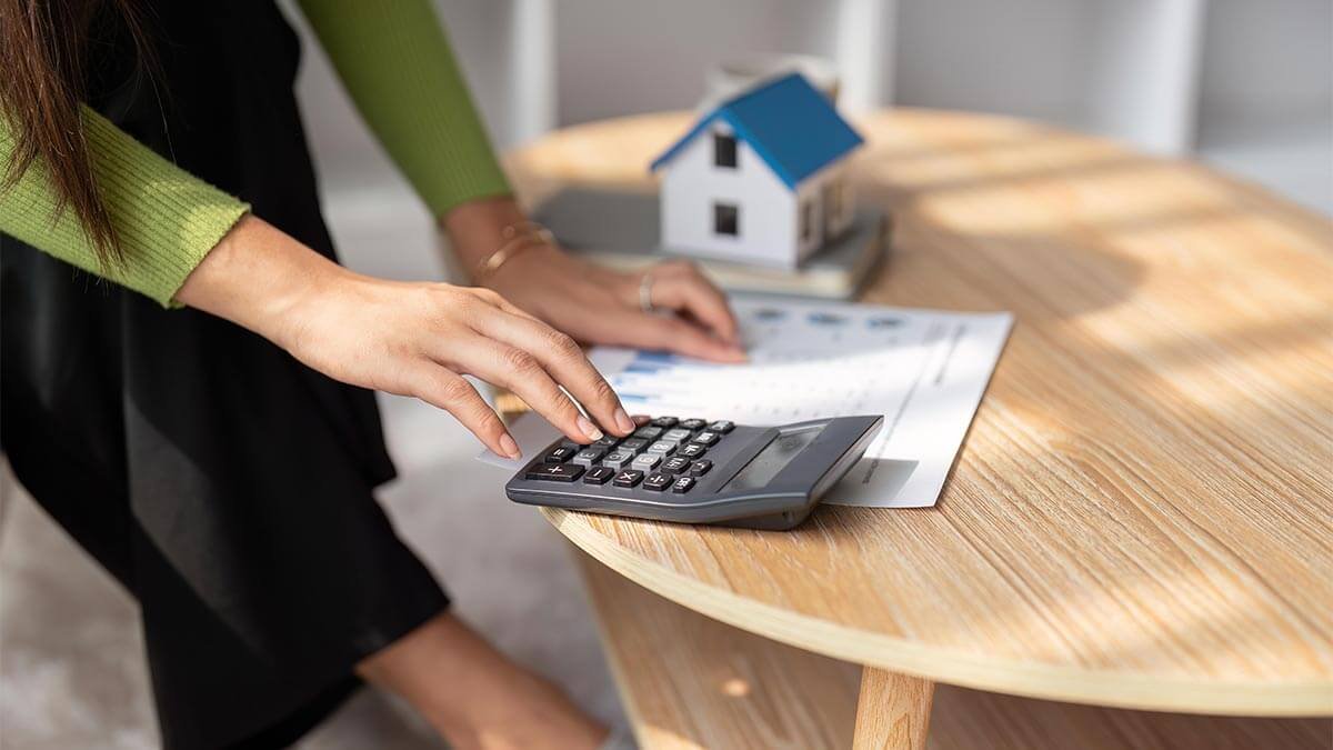 How Often Should You Adjust Listing Price If Home Isn’t Selling in Mississippi?