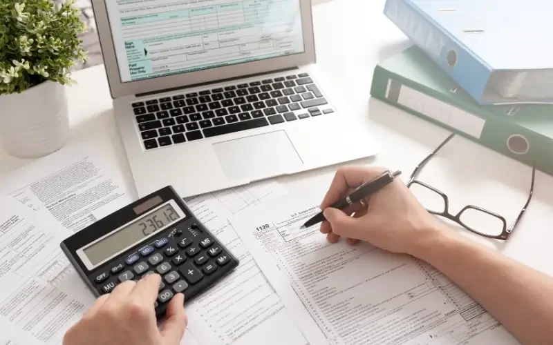 How to Sell Commercial Property With Back Taxes Owed