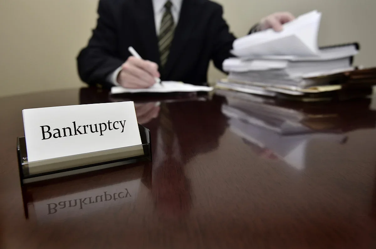 Selling a Commercial Property During Bankruptcy