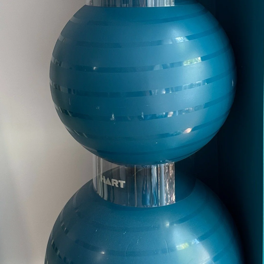 🎉 The #ExerciseBall is our 💥Pilates Prop of the Month! 💥
This versatile prop is a must-have in your movement practice. Here’s why we love it:
🤰 Pre-/Post-natal friendly: Supports gentle, effective movement for mums.
�🩰 Perfect for dancer