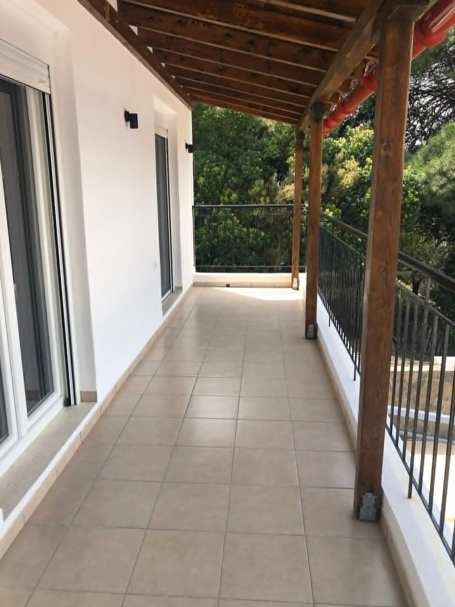 balcony.jpg
