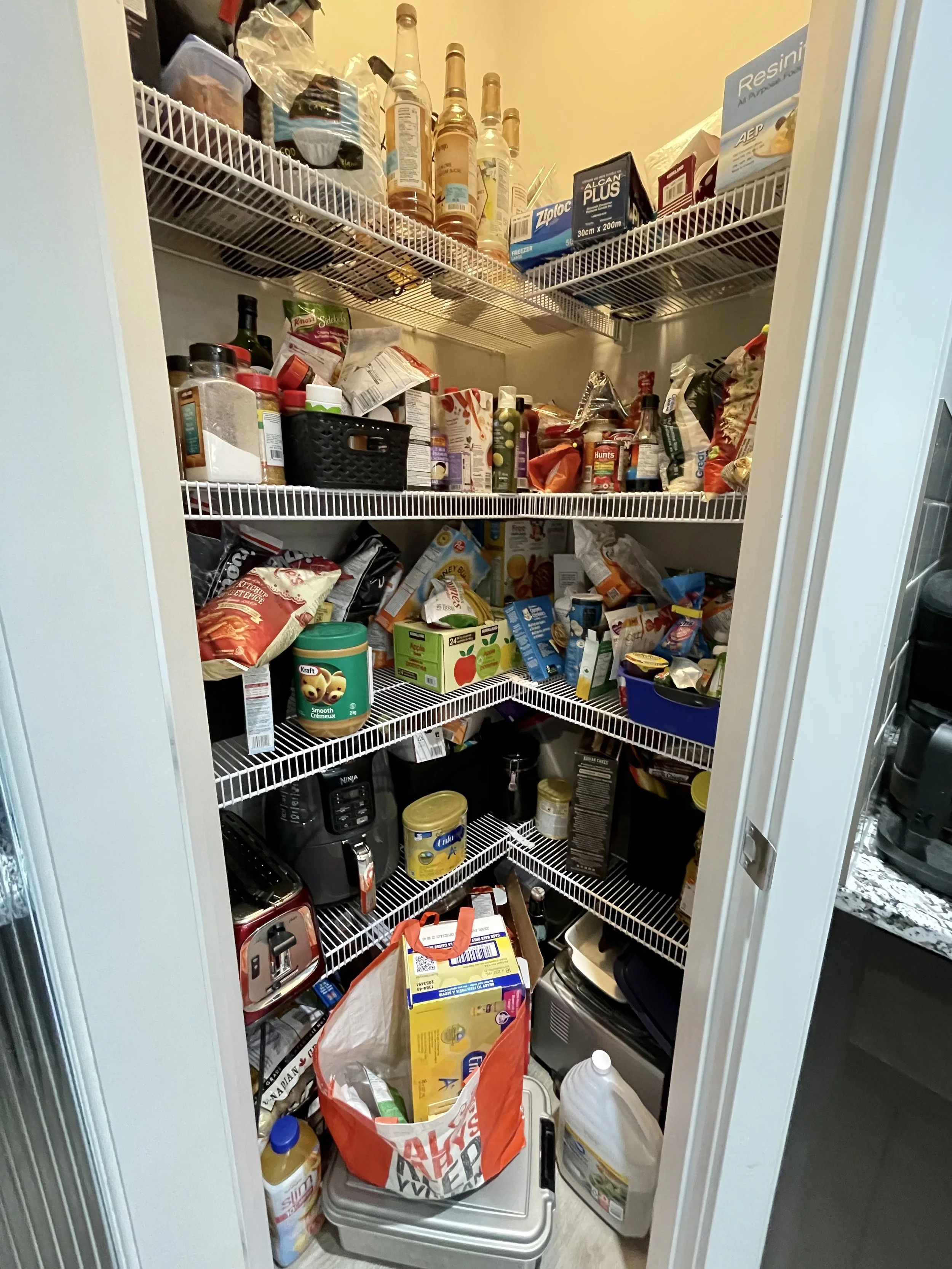 Brett_&_Amy_Pantry_BEFORE.jpg
