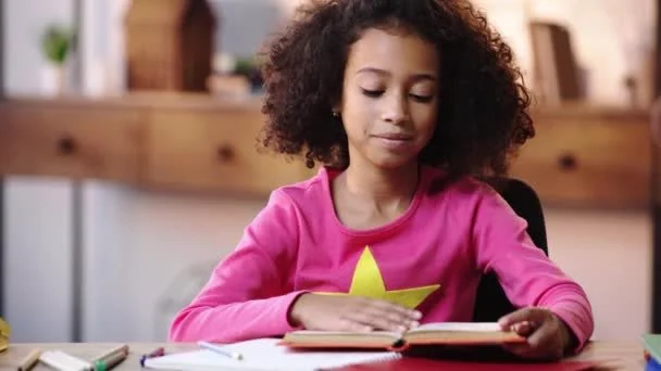 ✨ Summer Reading Reset: How to Keep Kids Engaged Without Burnout