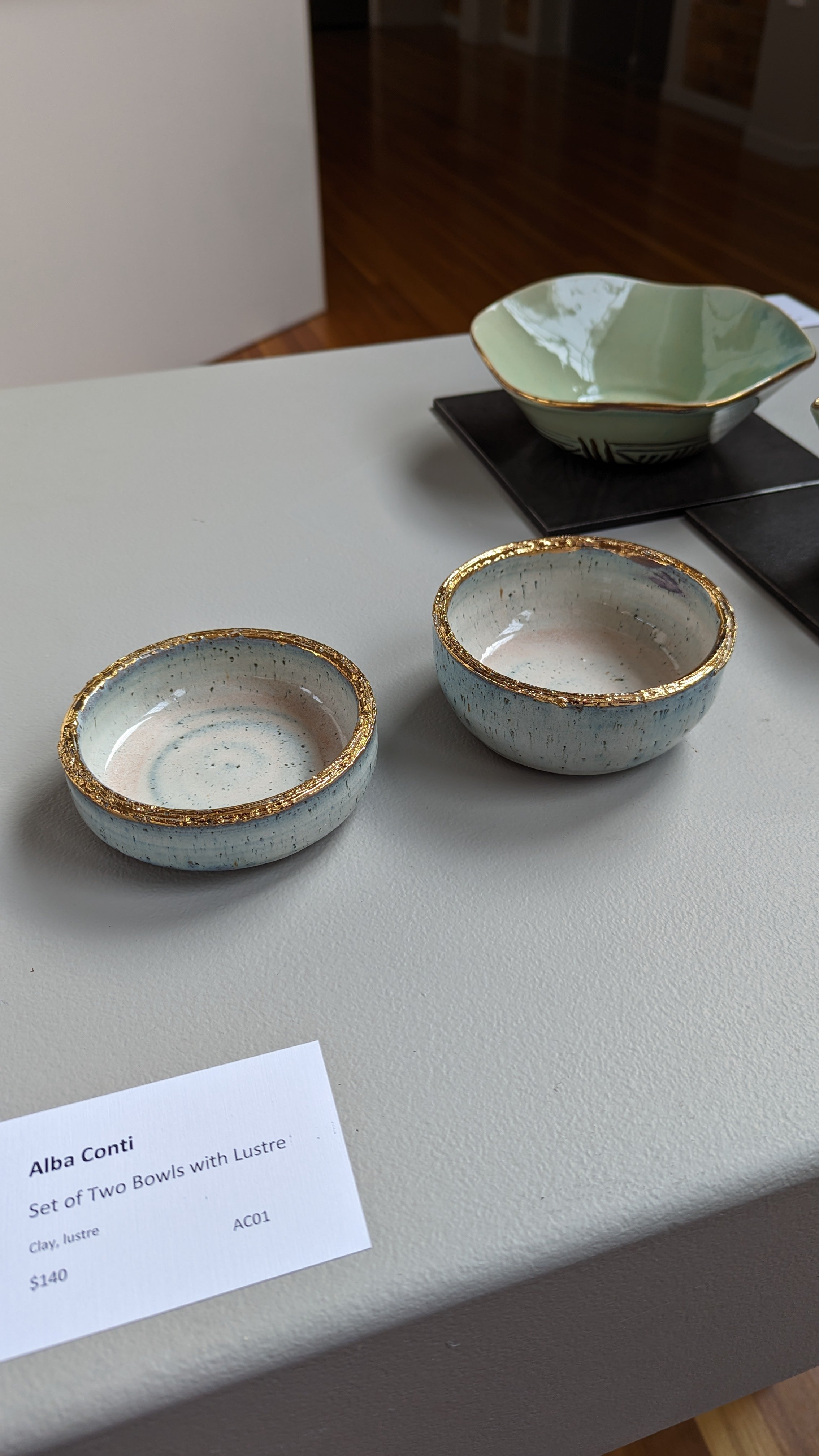 Set of Two Bowls with Lustre by Alba Conti.jpg