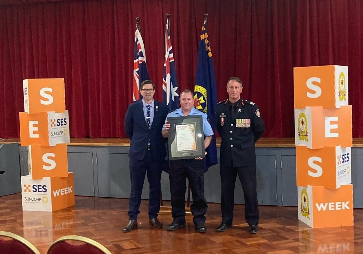 Dan McArthur receives SES award