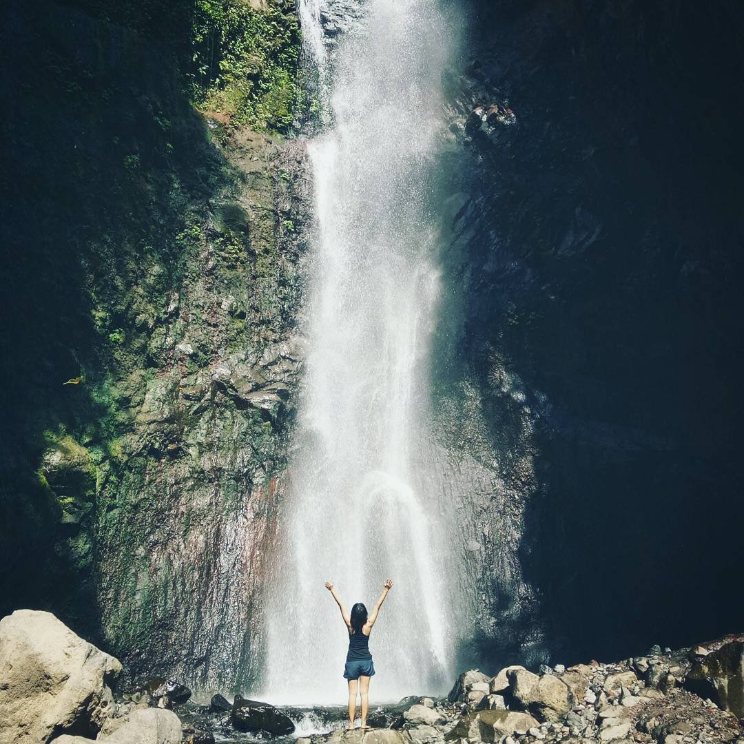 Yeh Mampeh Waterfall: Les Waterfall Majesty in the Foothills of Mount Batur