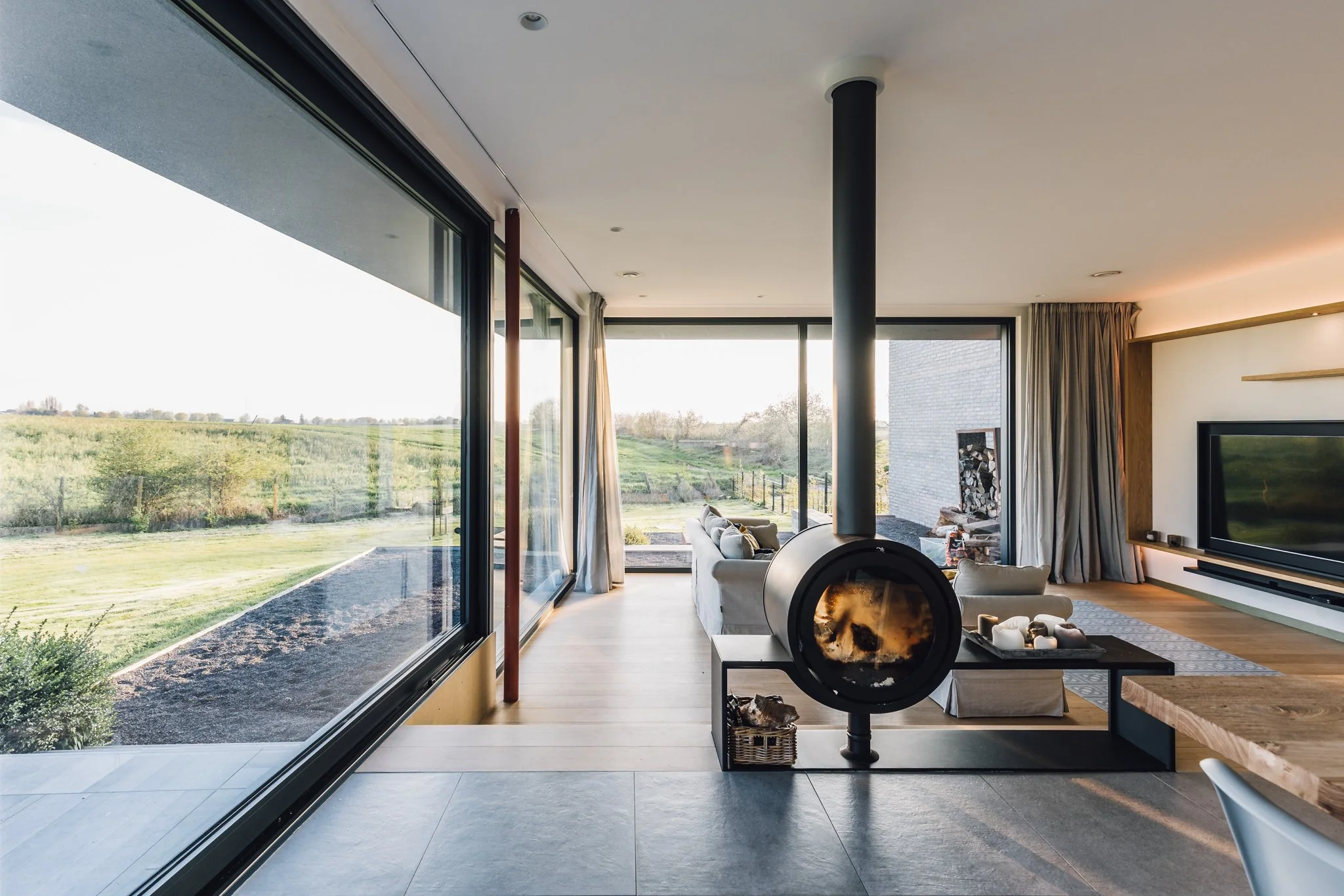 Cabanas-Auquier int. web (2).jpg