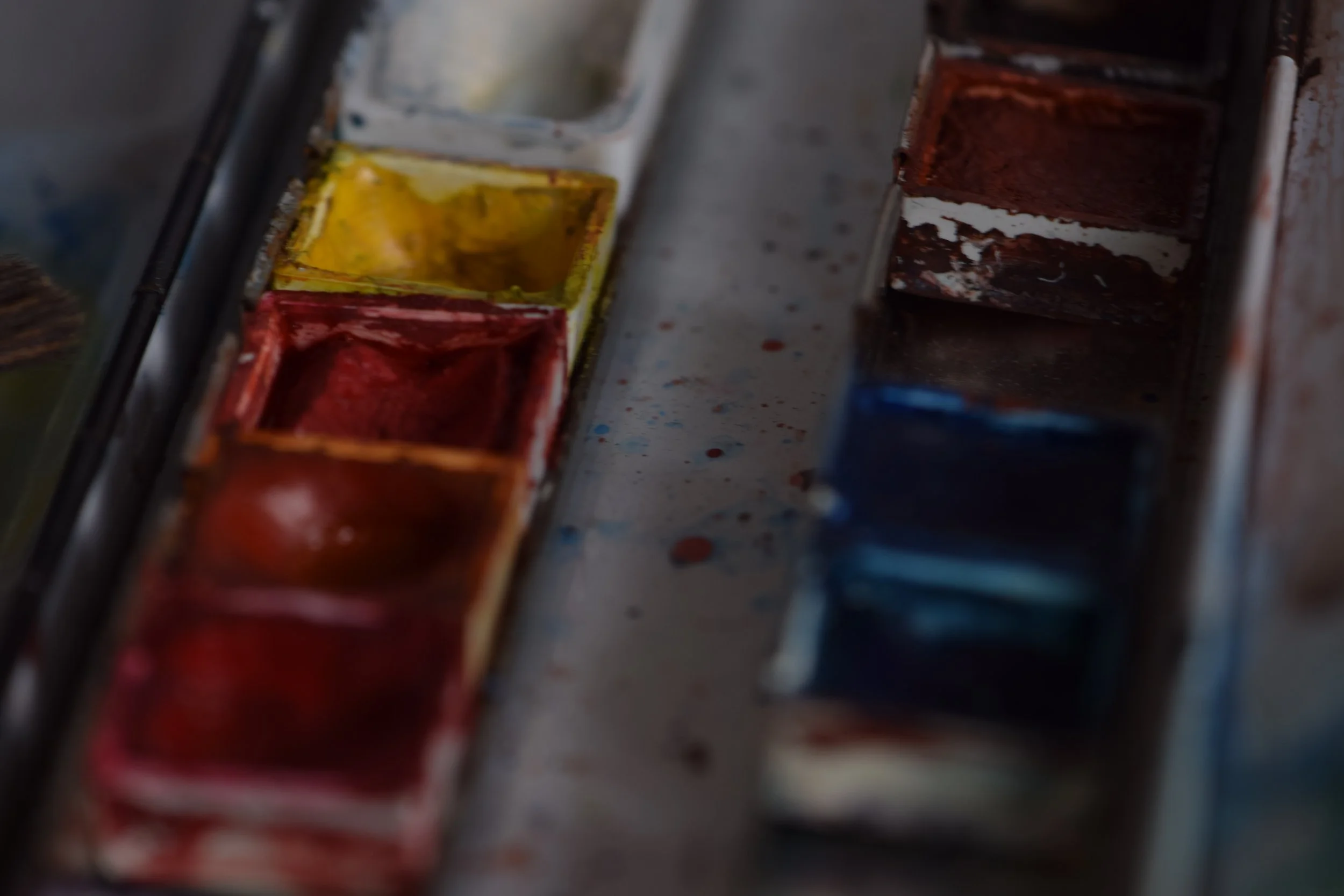 Arbeitsmaterialien des Portraitkünstlers Marc Lehmann aus Frankfurt am Main