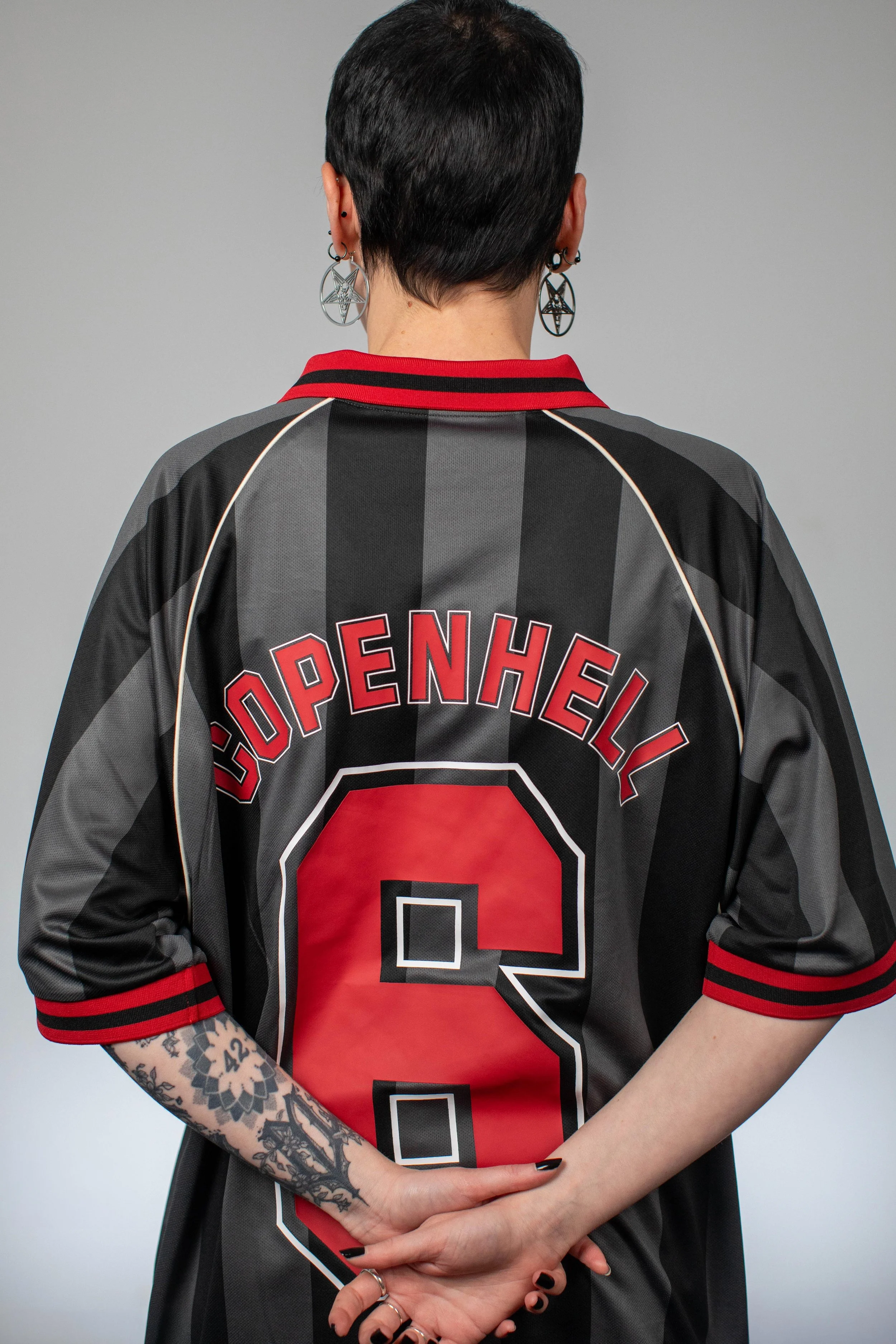 FOOTBALL_RED_Back_Mariya.jpg