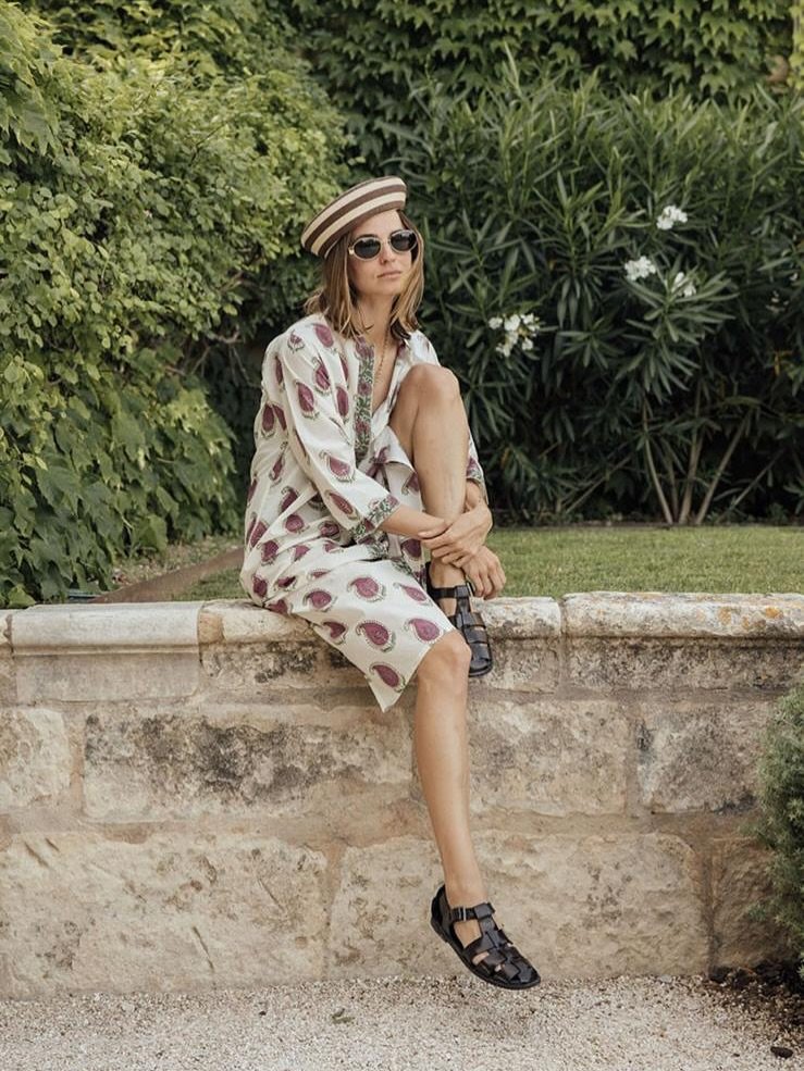 gabriela in la Provence wearing LE JEANNE - RAYURE CARAMEL
shop now at maisonola.com