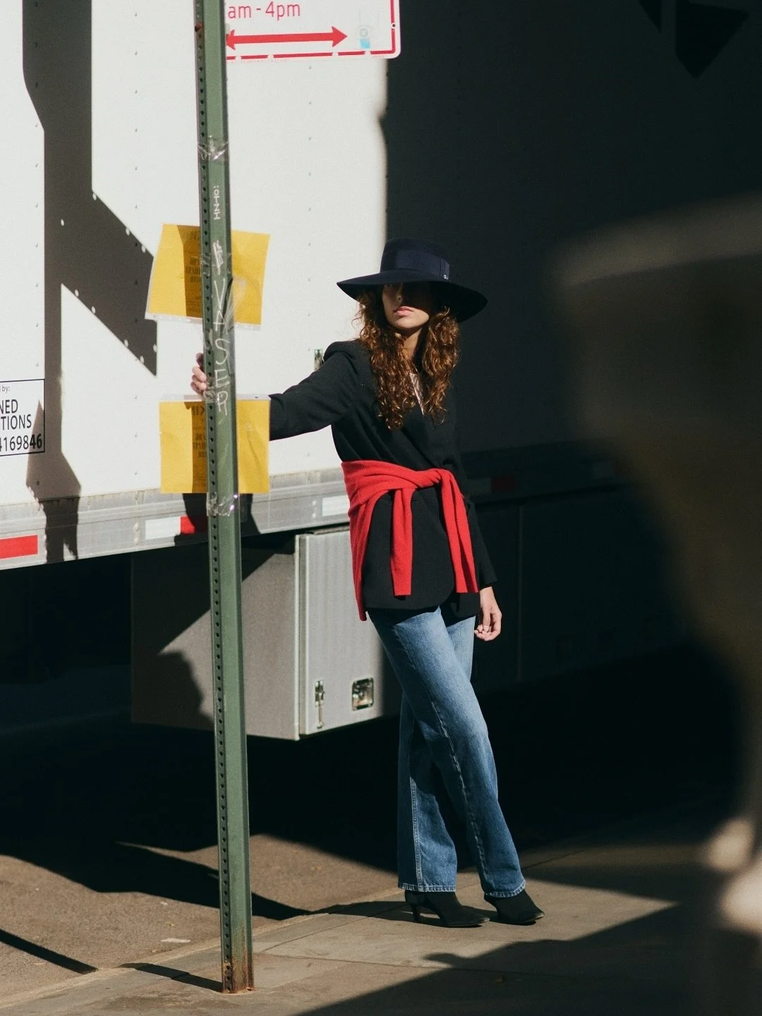 our classic LE FEUTRE 
available on maisonola.com