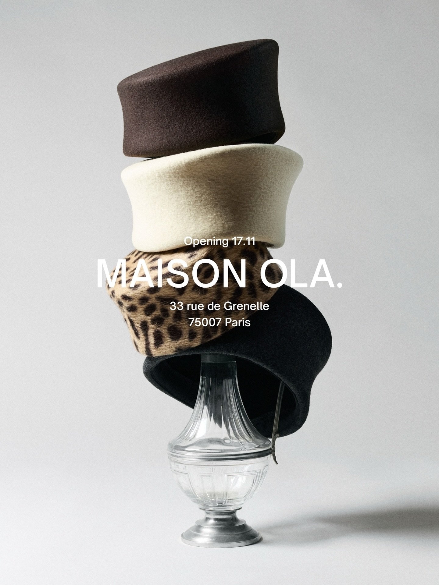 Our first Maison Ola boutique in Paris
Opening on November 17
33 rue de Grenelle, 75007 Paris

Photos: @nathanrobin_
Art direction: @gregorymizele
With the participation of: @lamaisondubacparis