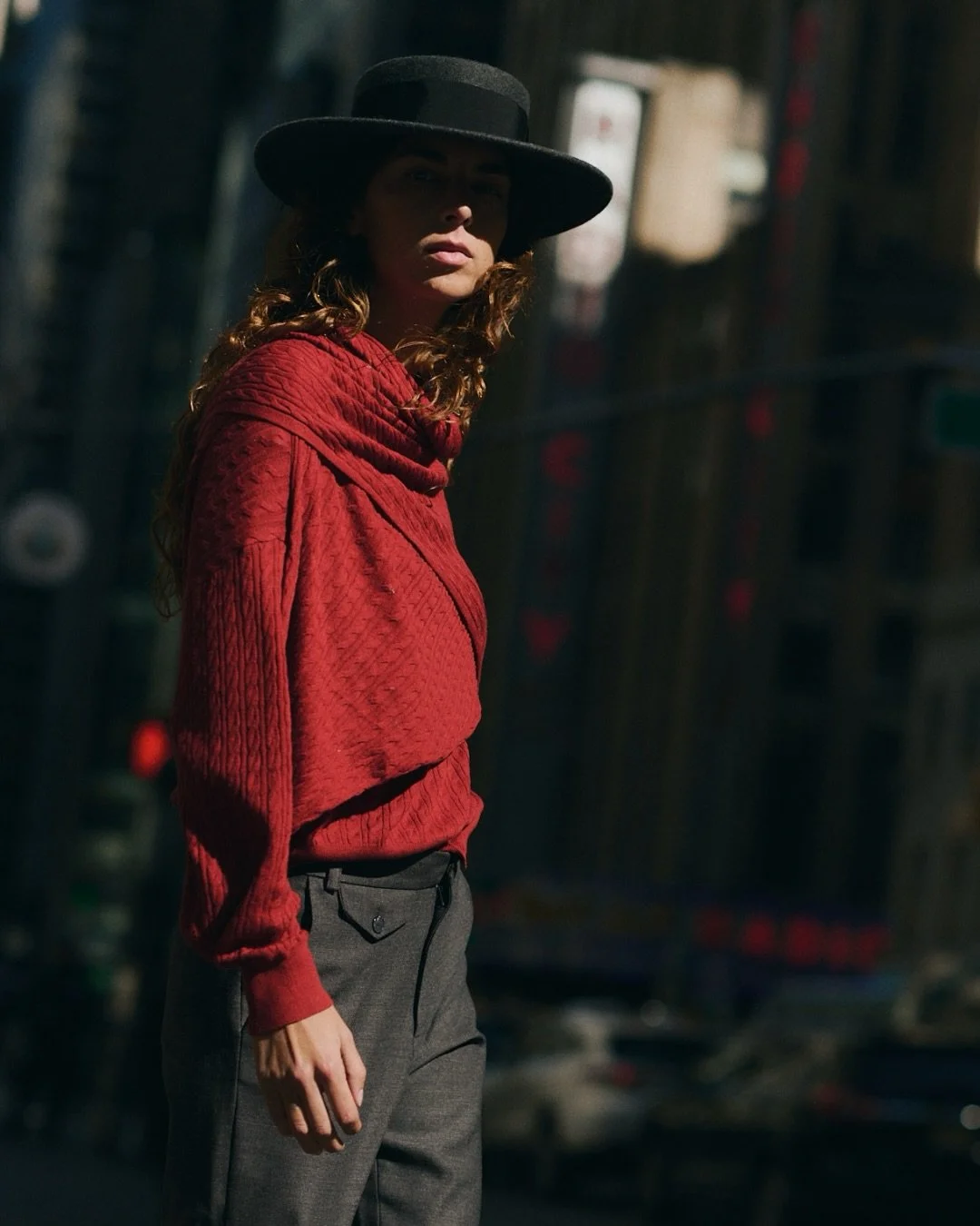 Le Canotier Grey - a city essential.

The NYC edit.