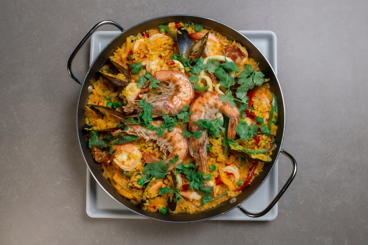 Paella & Vinos