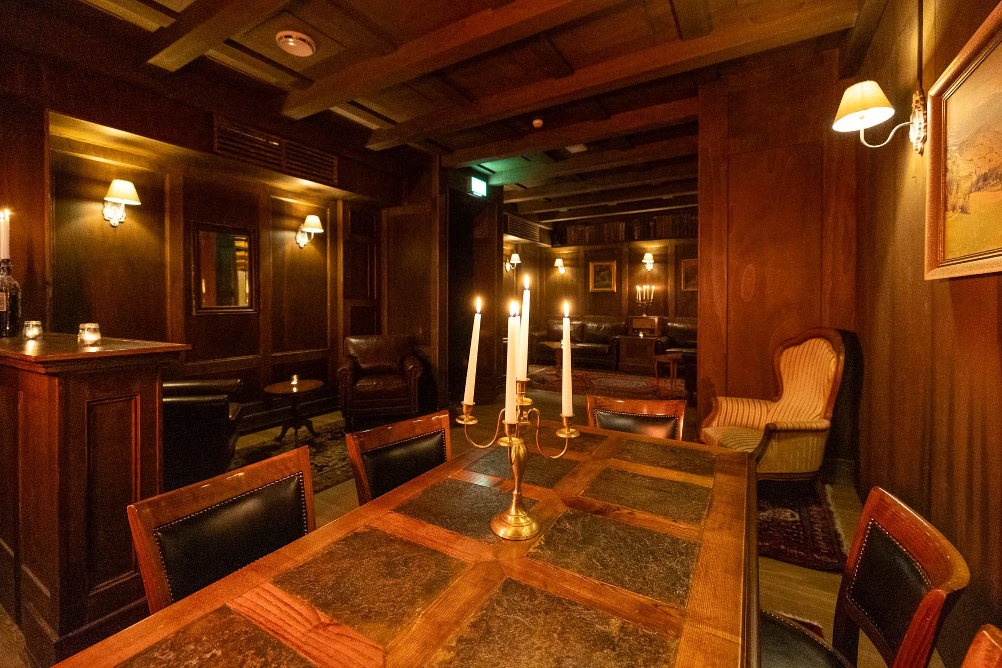 Freiruum_Speakeasy_Bar_035.jpg