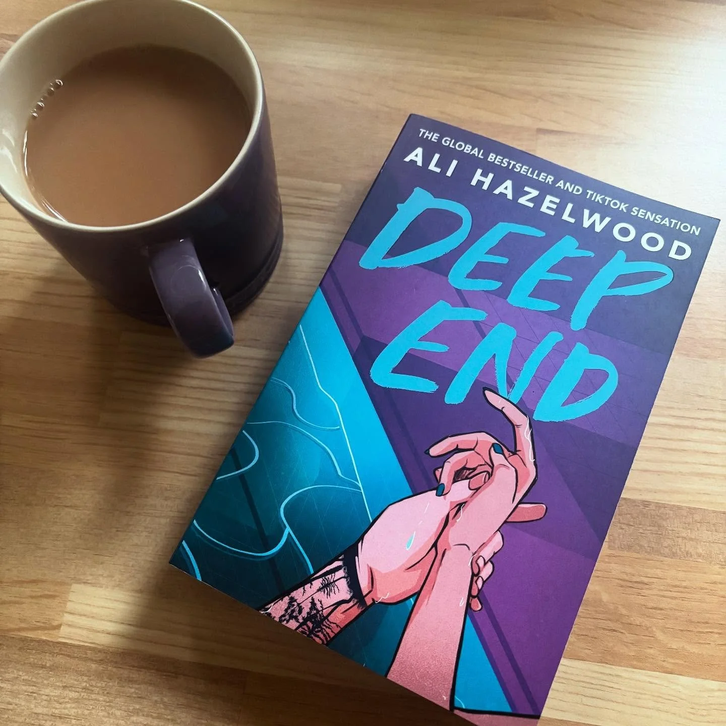 For some unknown reason, I thought Deep End was YA. It is NOT. Basically diving stuff with hot tall Swedish man (and anyone who knows me is aware how much I like those) - plus some seriously kinky sex. Bloody loved it.
#bookrecommendation #bookreview