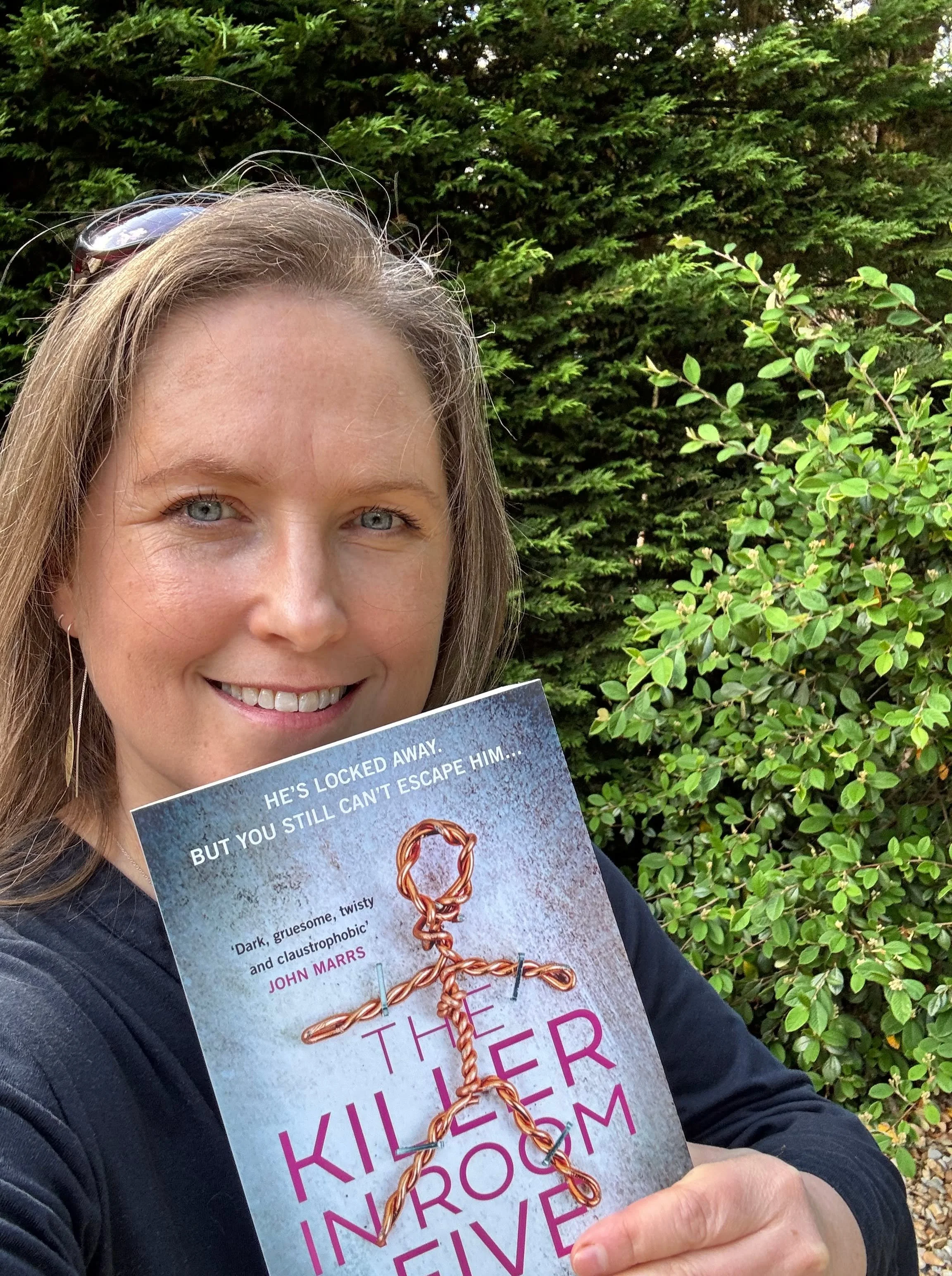 It's publication day for The Killer in Room Five! I'm absolutely thrilled and can't wait to get it out there - I just hope you all enjoy it!

Here&rsquo;s what it&rsquo;s about:
A terrible confession...
In an isolated room in Hollowpines, an infamous