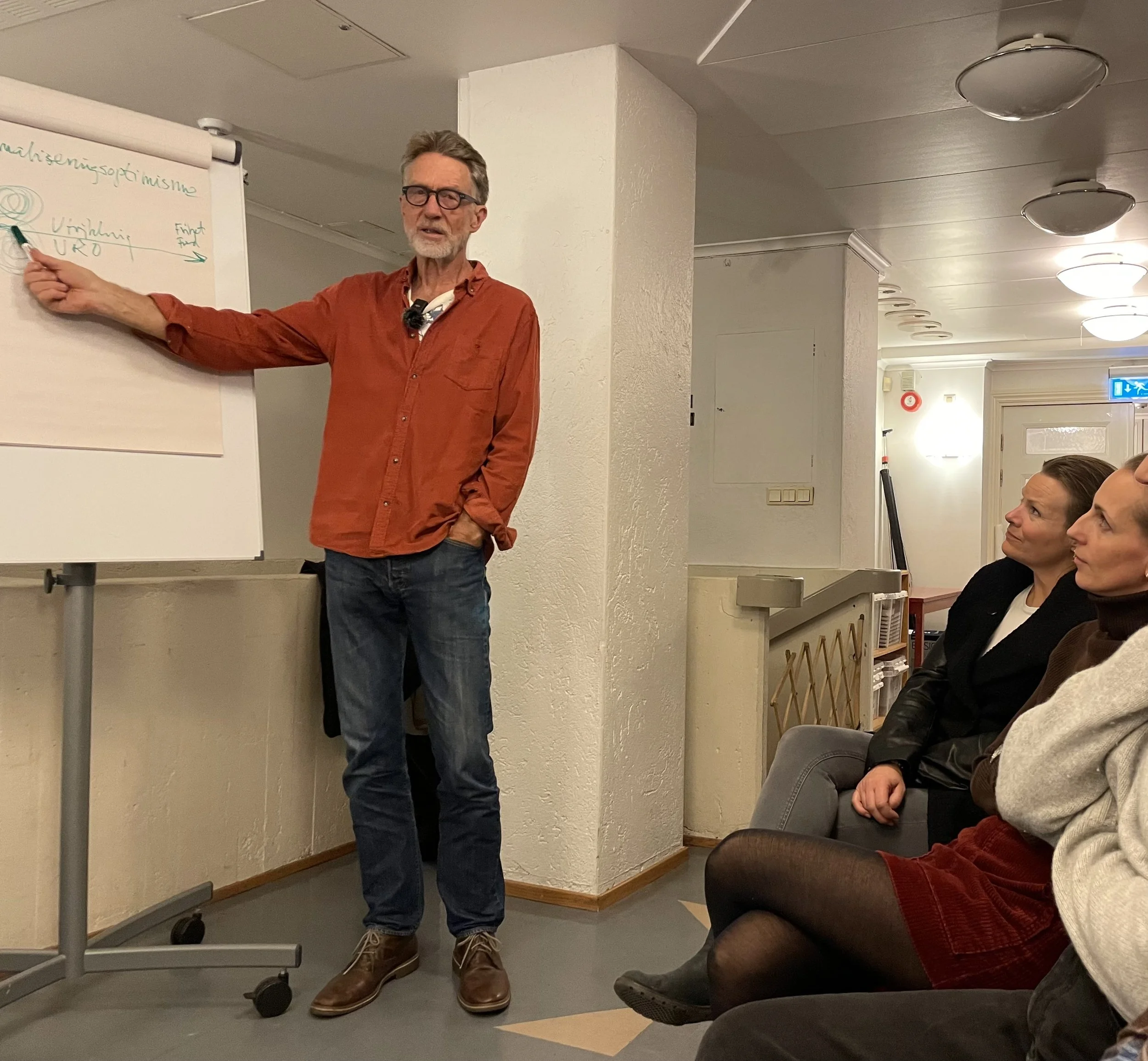 Ukentlige foredrag - uroens tid