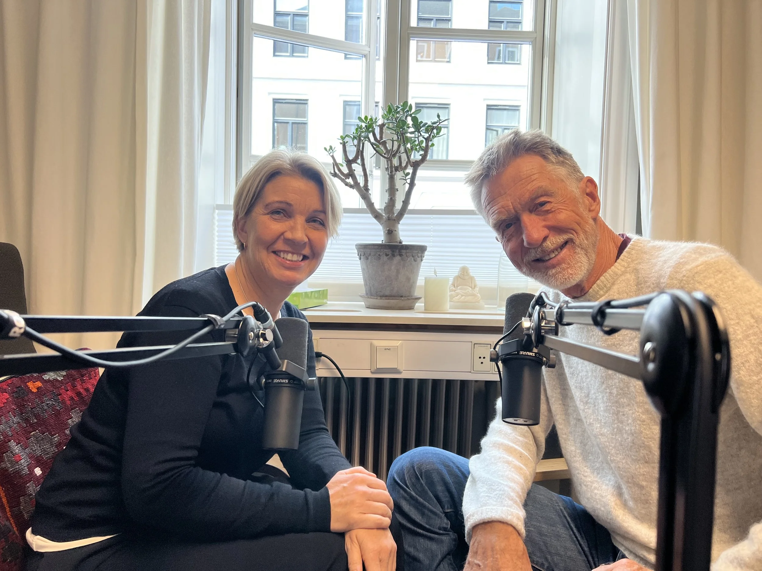 #336 Å slå opp med foreldrene sine er ikke lurt! - FAMILIE &amp; VENNER