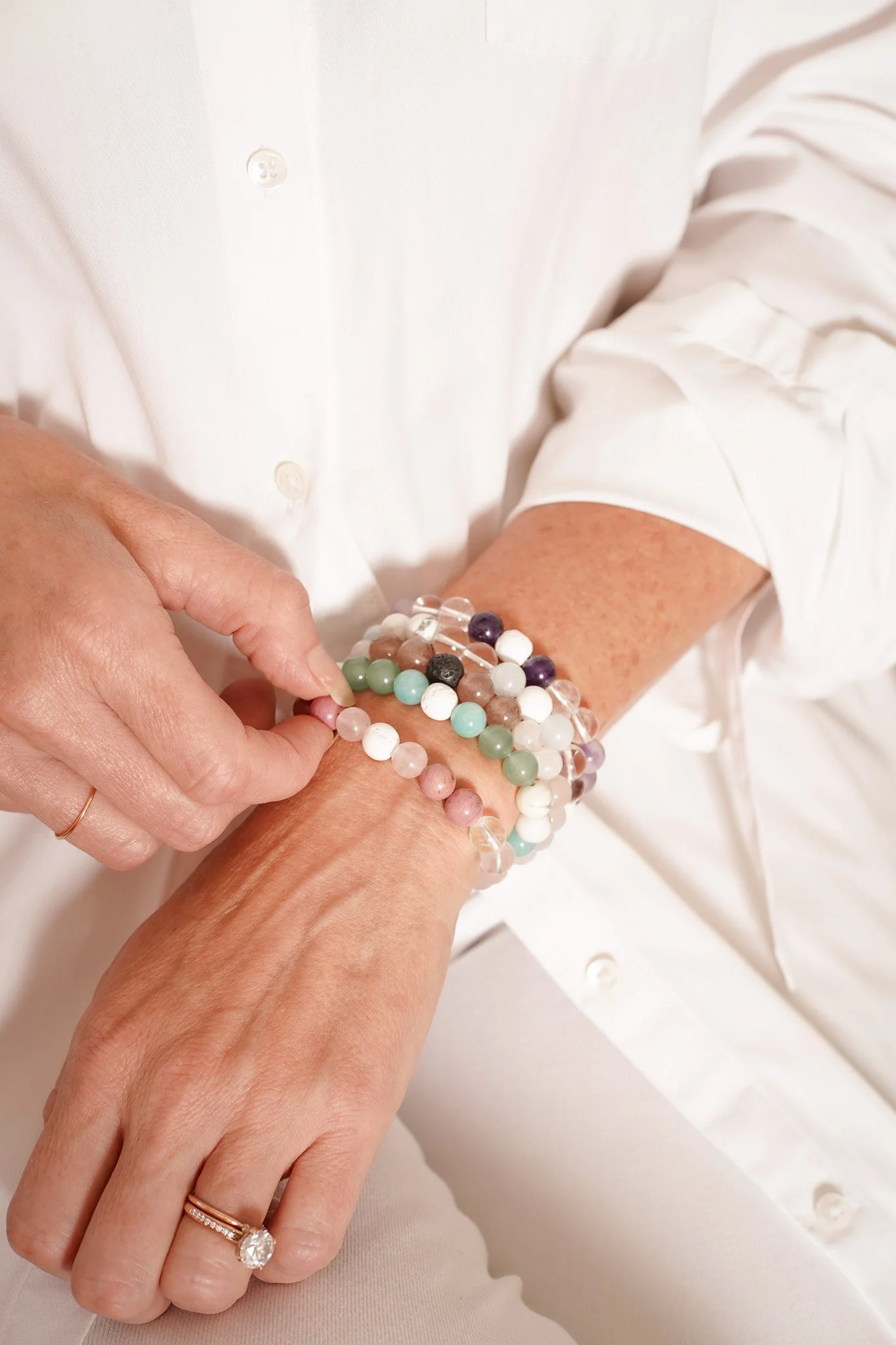 Aromatherapy Crystal Diffuser Bracelet - Center & Attention (DHS225)