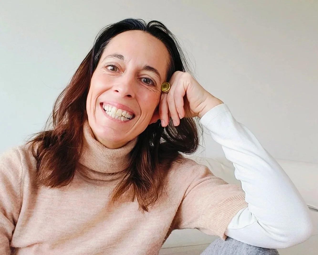 Julia Jeremiah holistic therapist and energy healer Bristol, online