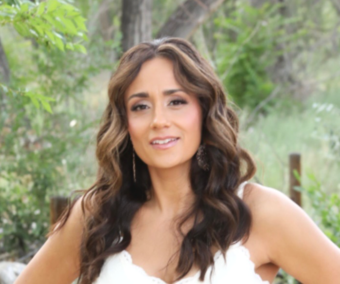 Graduate Isabel