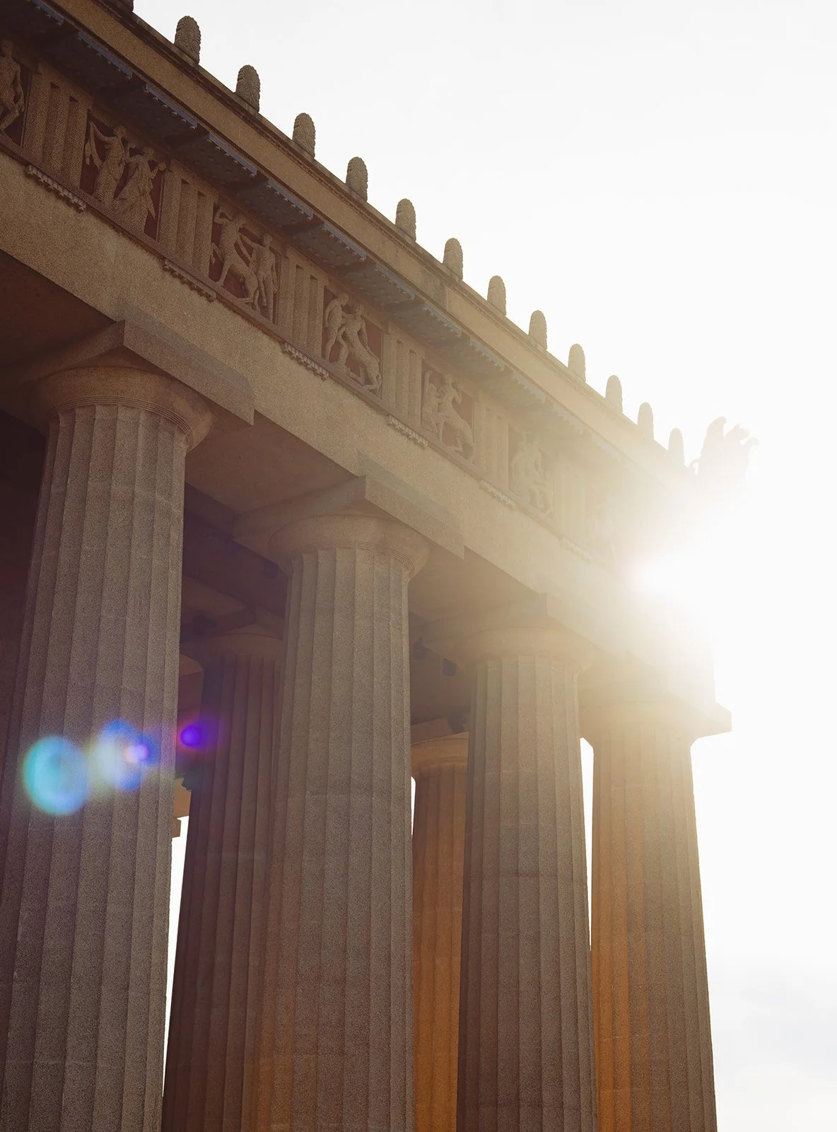 nashville-film-engagement-photos-parthenon-01.jpg