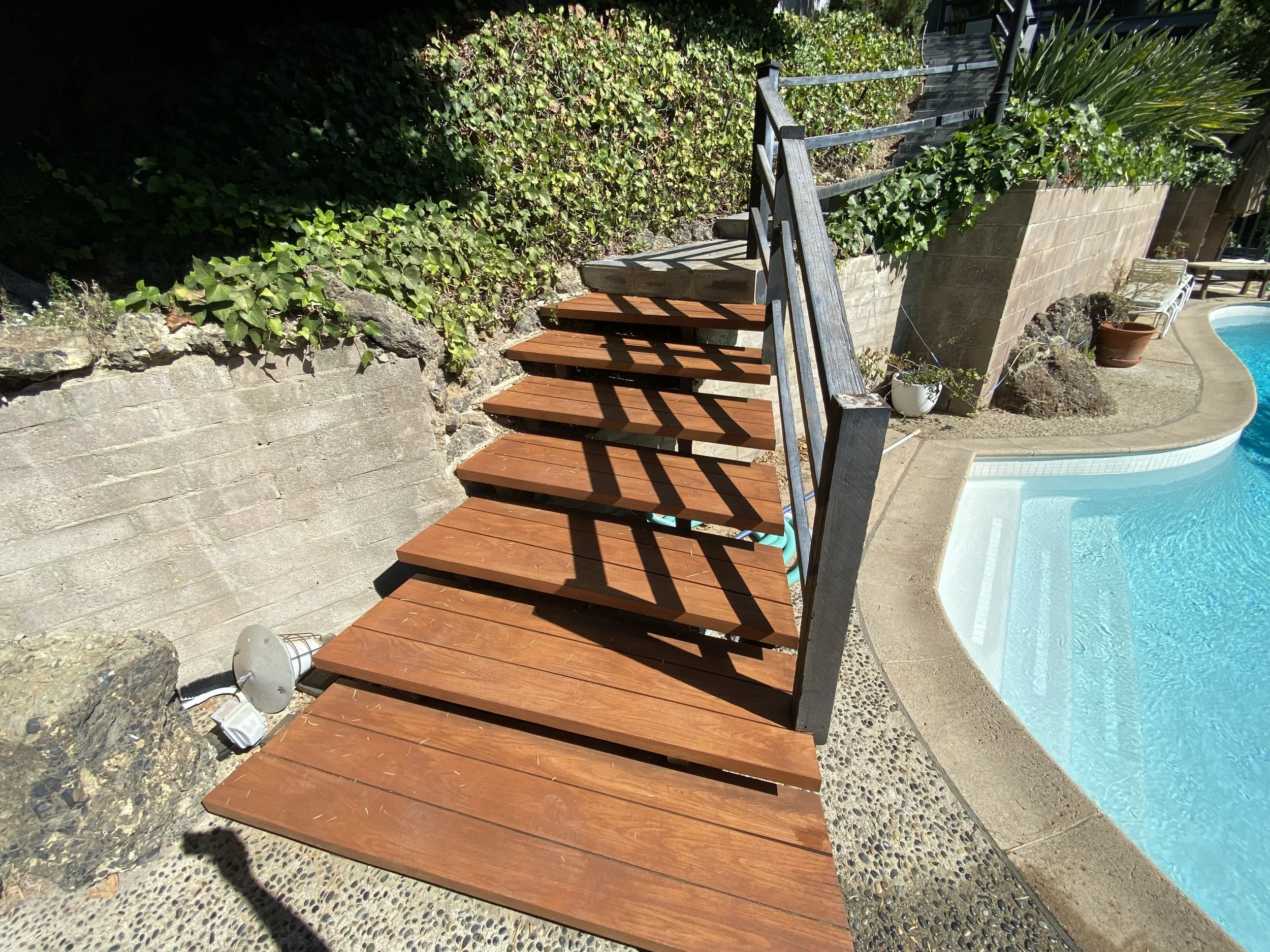 Redwood Floating Stairs Steps