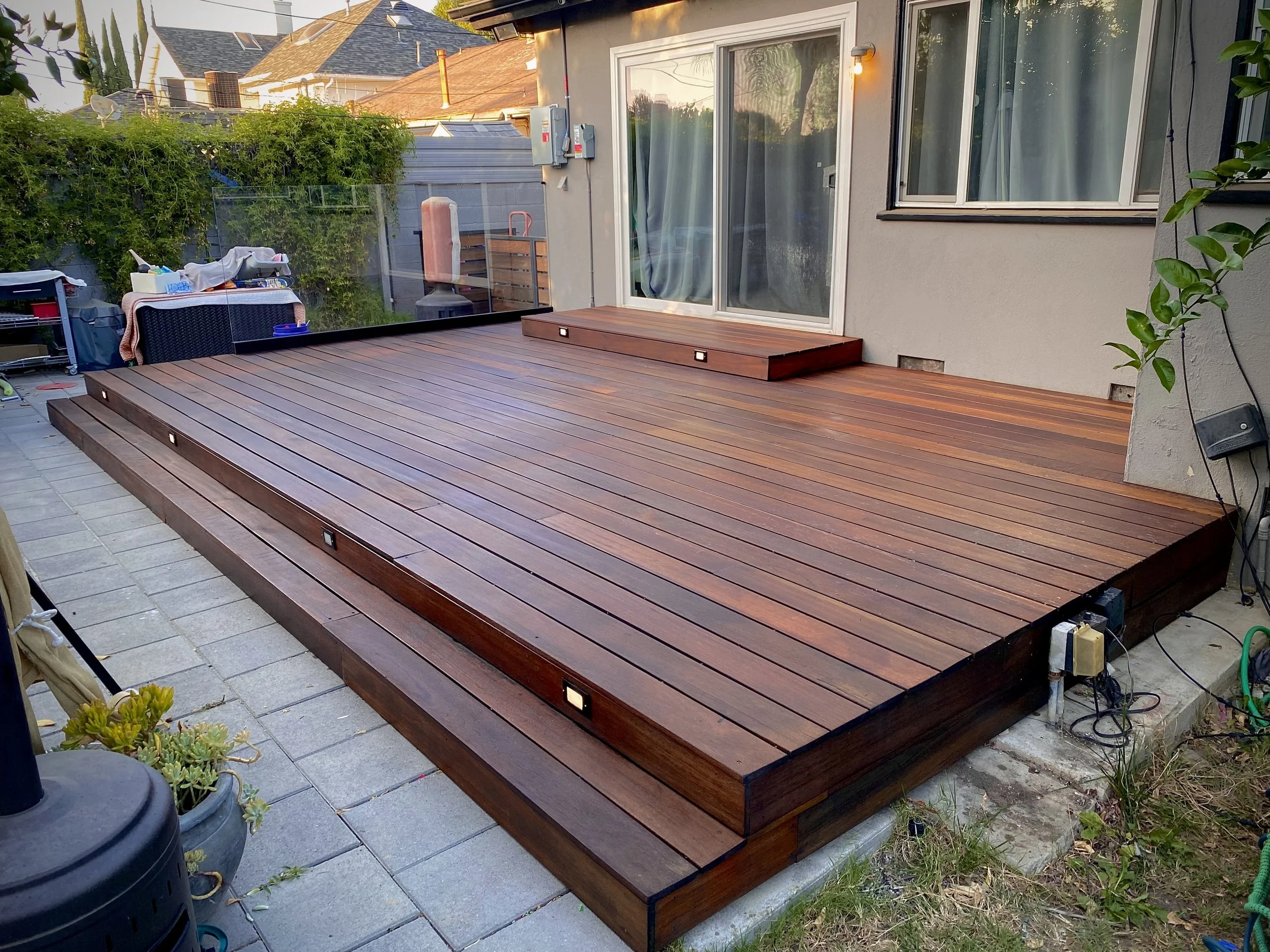 Ipe Platform Deck With Glass Railing