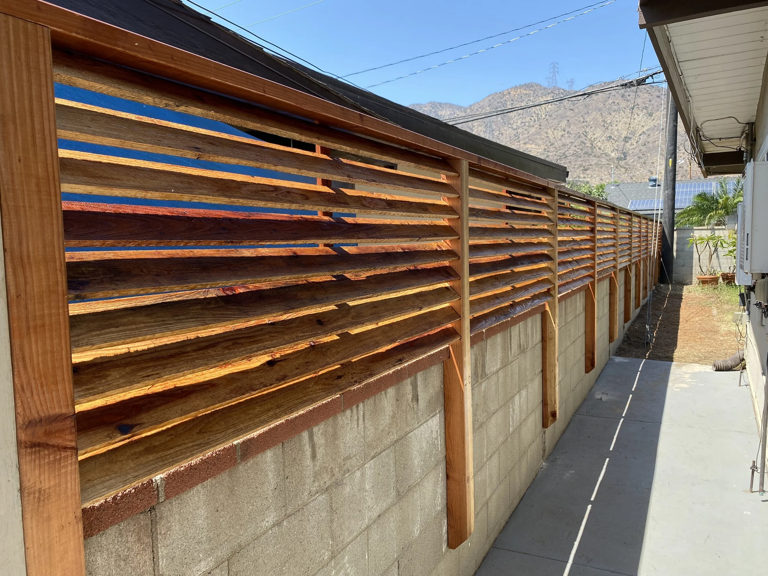 Redwood Louvred Privacy Screen Wall Topper (Extension)