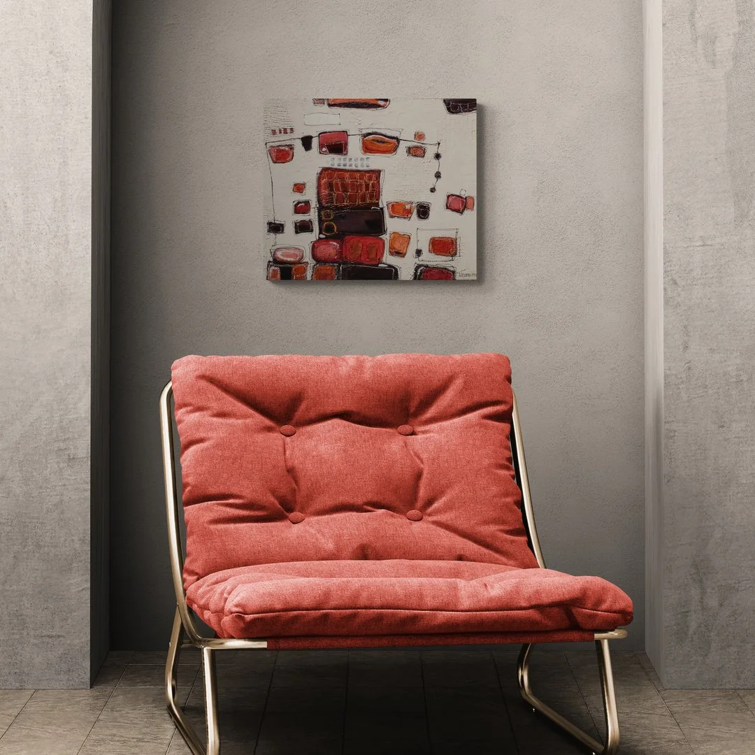 chair-in-front-of-arched-wall-niche.jpg