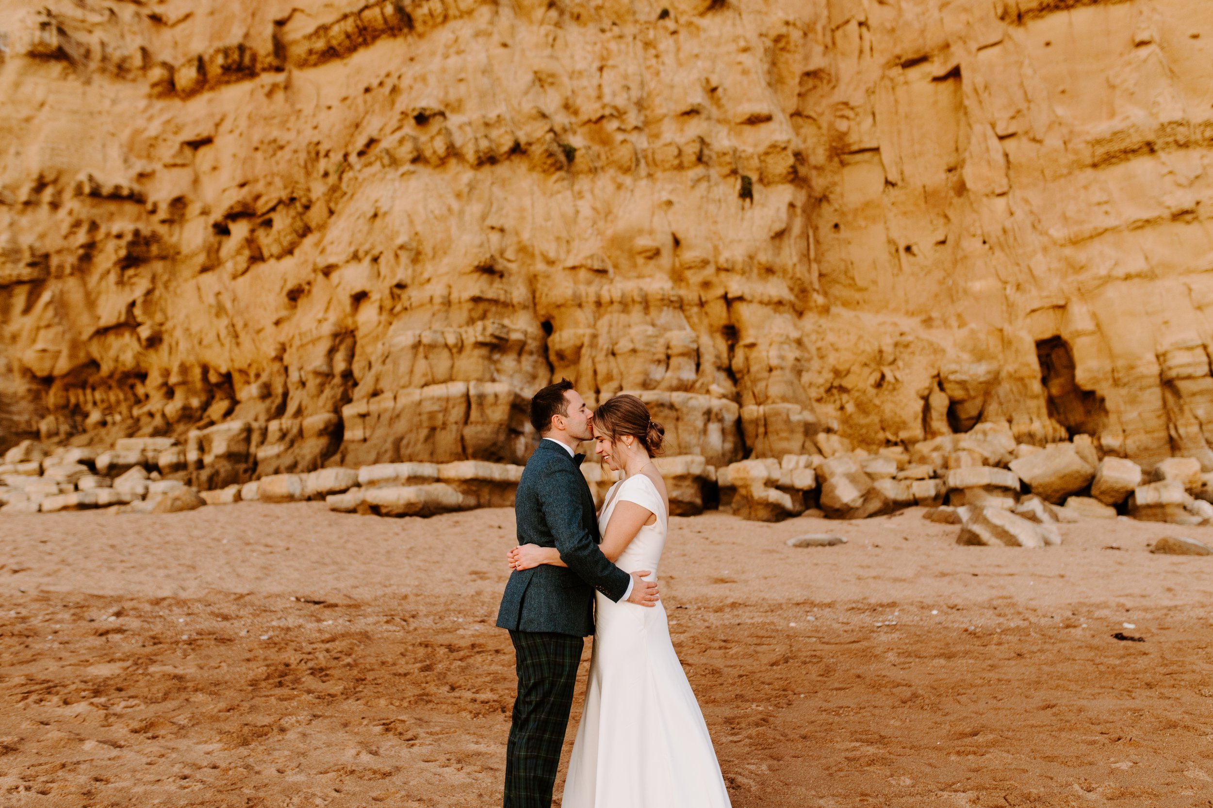 wedding couple beach photography dorset