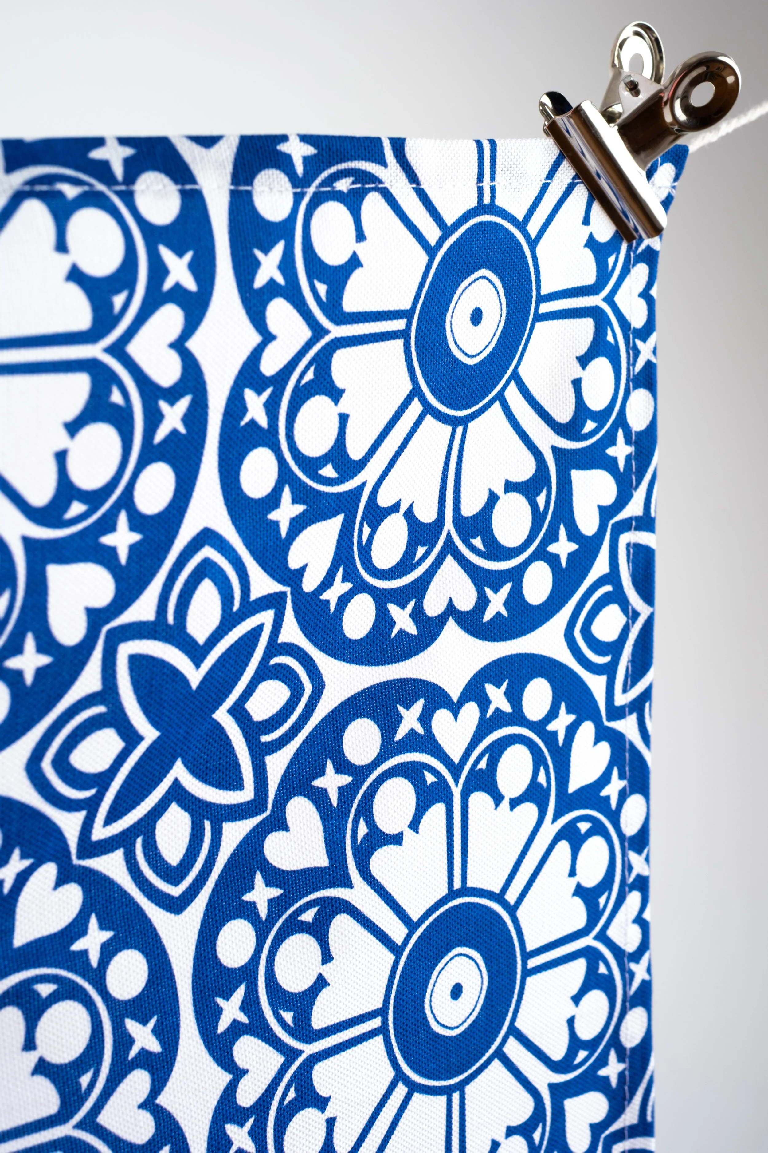 Duomo Circles Heart - Tea Towel