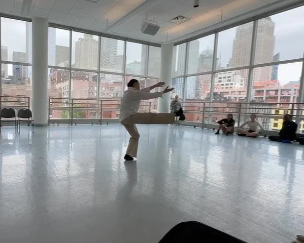 INTRODUCING our second guest artist for PANGEA: POTLUCK, Sydnie Cooper (@sydnieacooper) 🥳✨! 

Sydnie will be presenting her introspective contemporary piece, &ldquo;An Old Timer&rsquo;s Loop.&rdquo;

She writes about the piece: &ldquo;An Old Timer&r