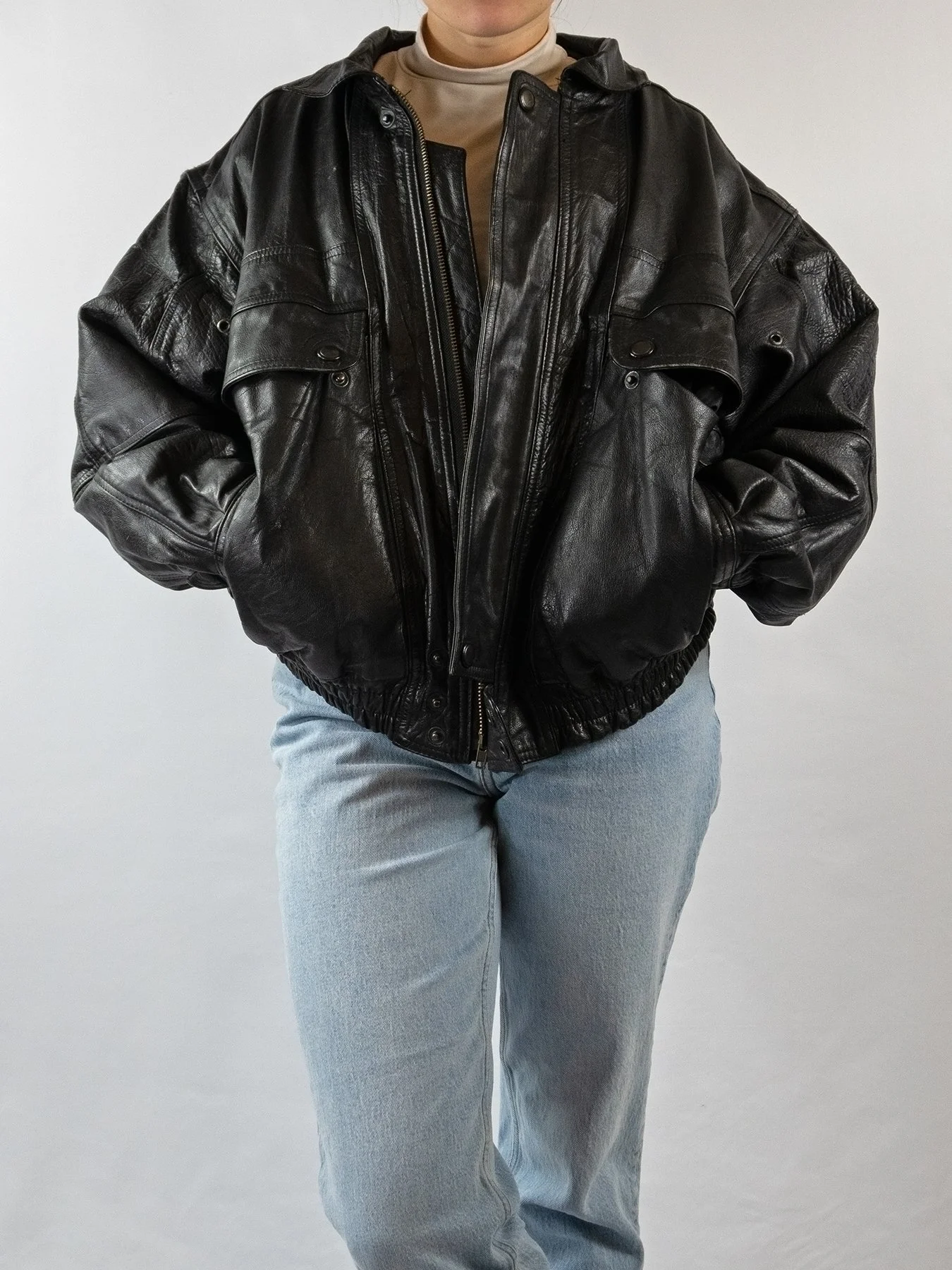 The Pierce-Arrow Vintage Black Leather Jacket — thrifty alpaca