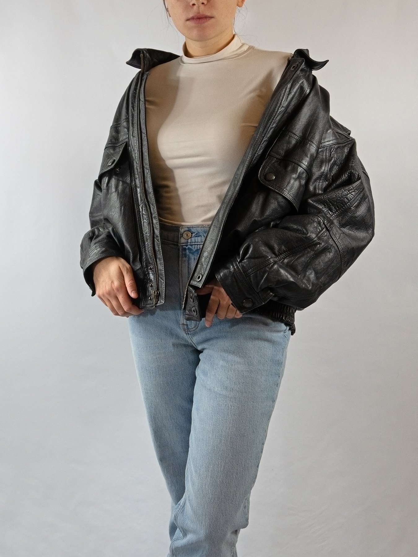 The Pierce-Arrow Vintage Black Leather Jacket — thrifty alpaca