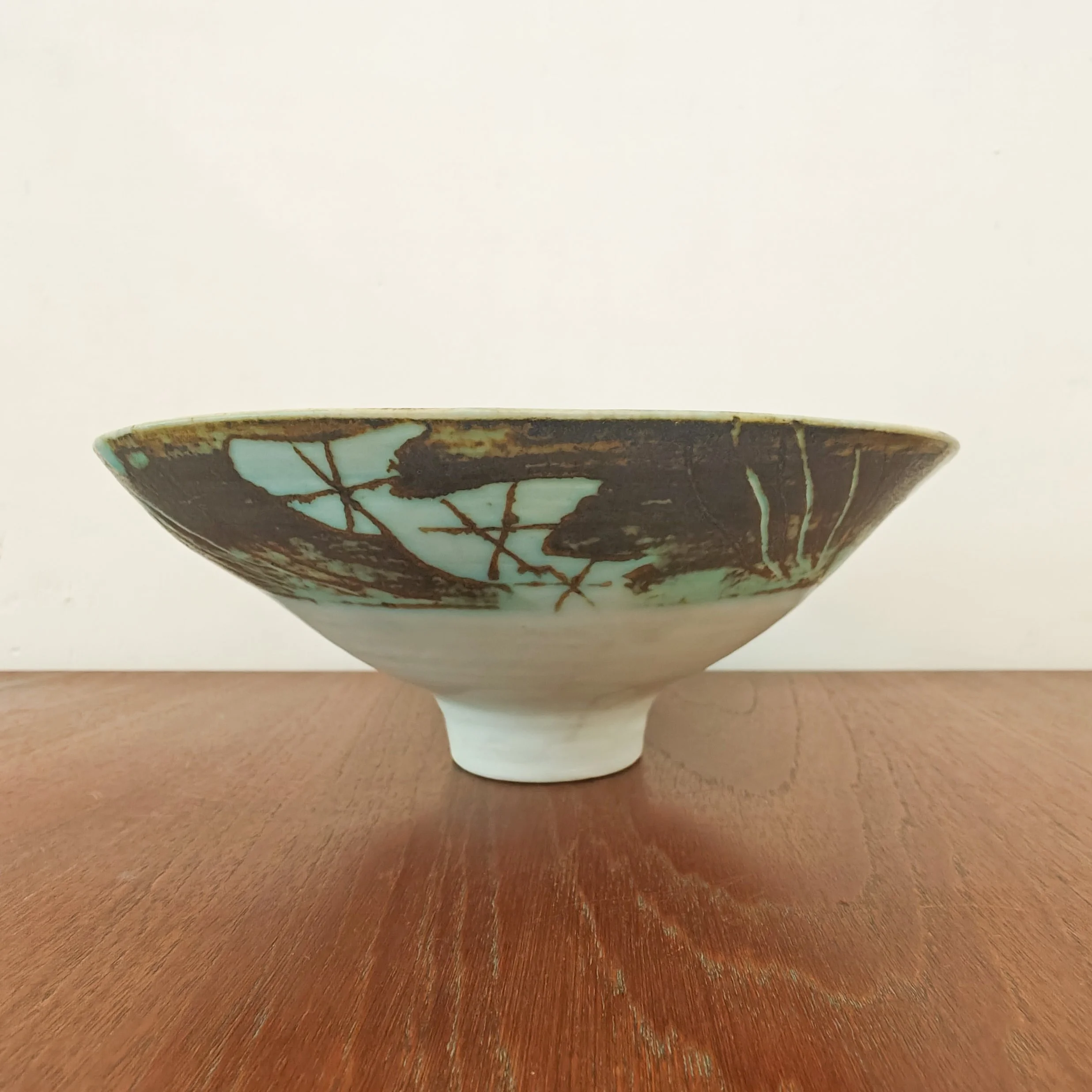 Marianne de Trey footed bowl (2).jpg