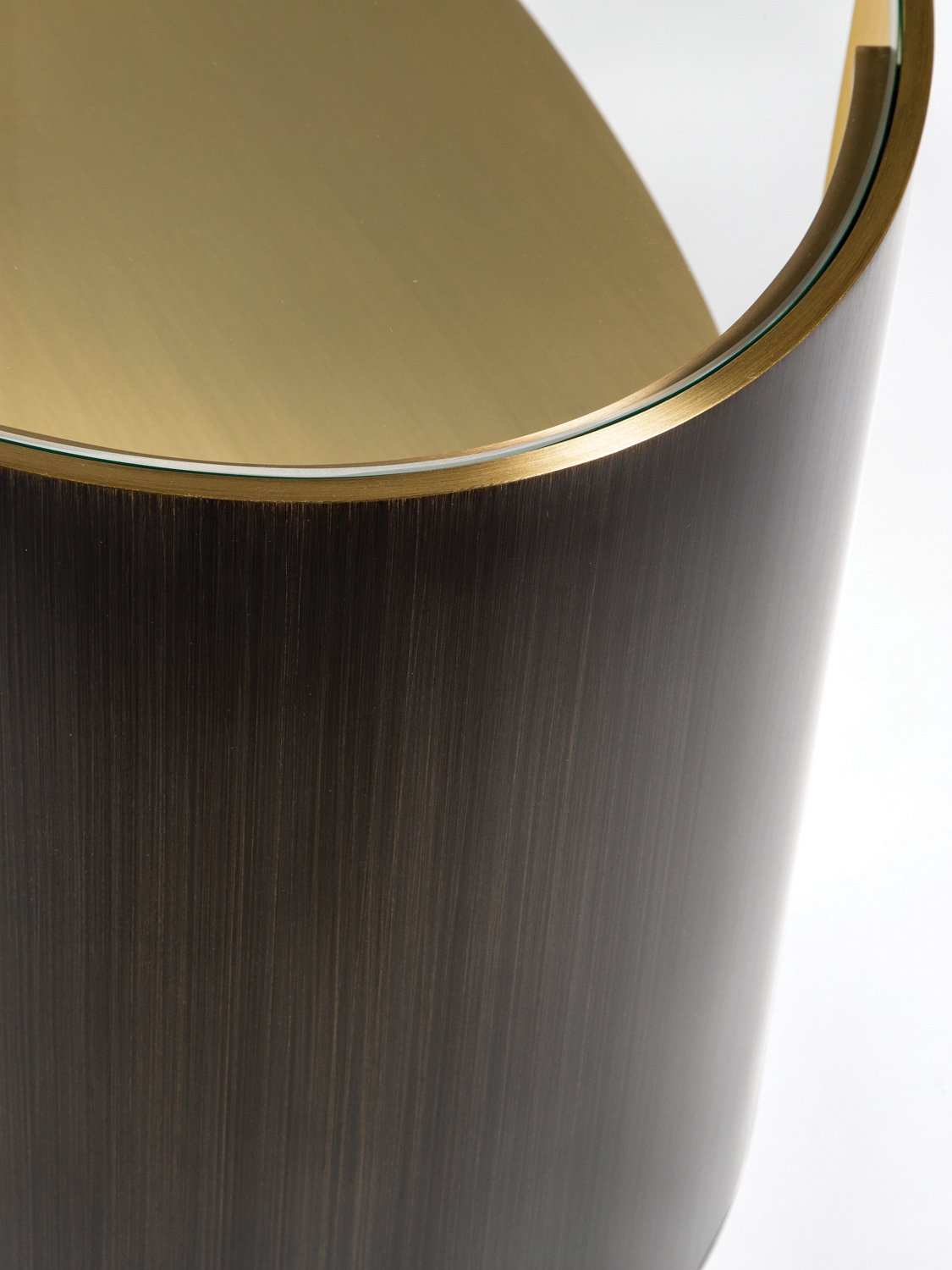 Eclipse-Coffee-Table-02.02.jpg