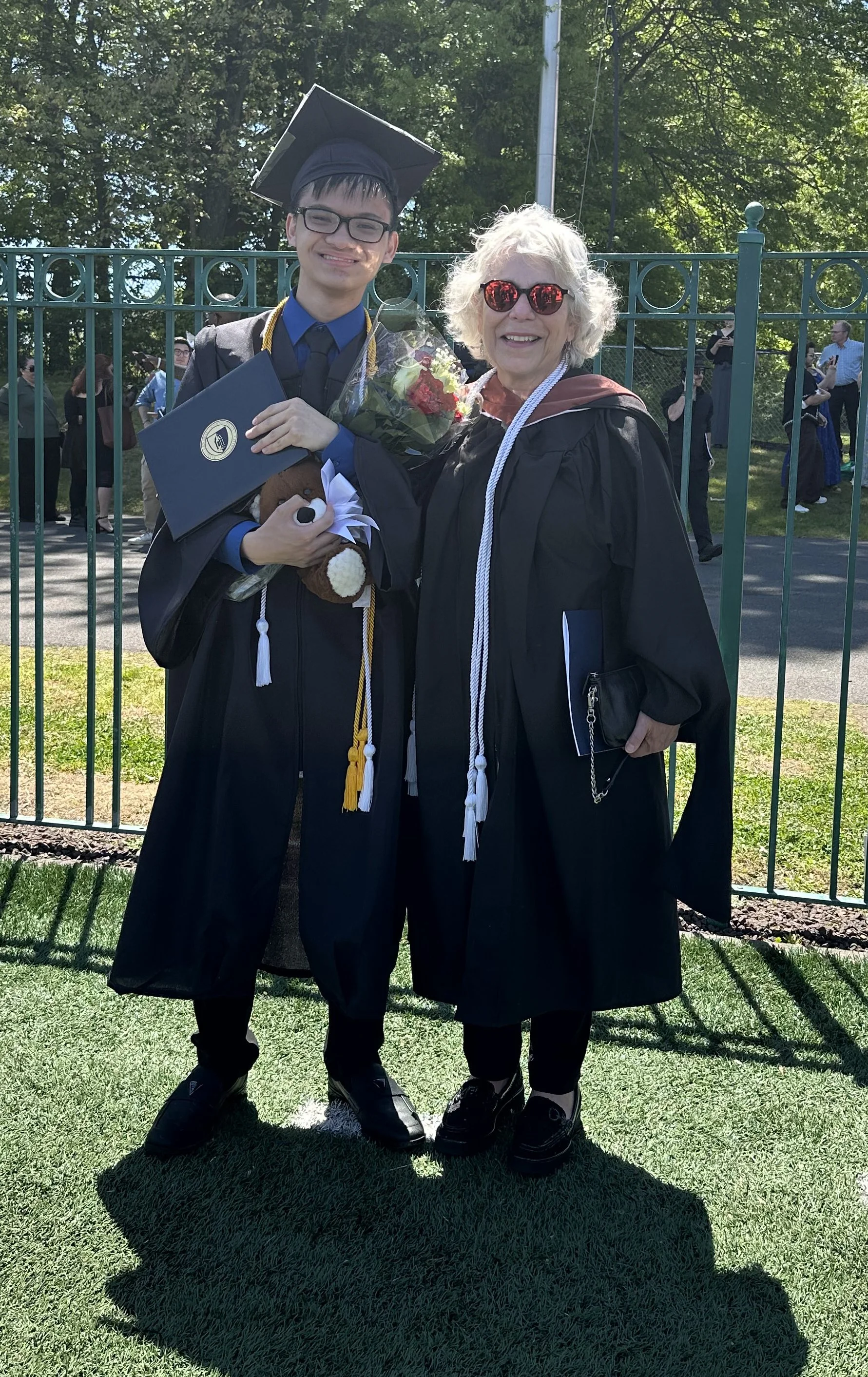 gradseniors26_3.jpg