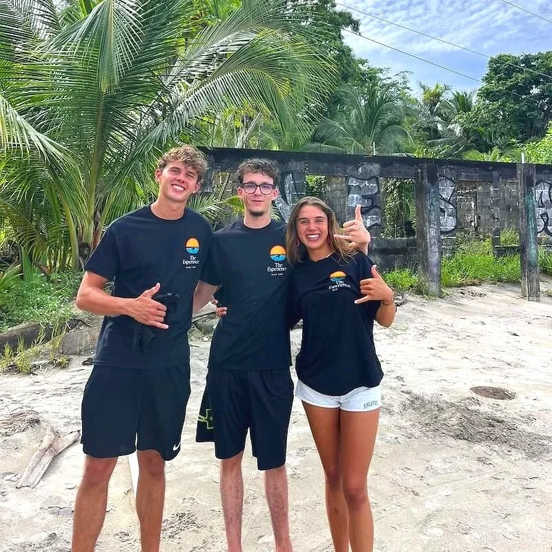 Group of 3 participants having fun at The Experience Surf Camp in Bocas del Toro Panama