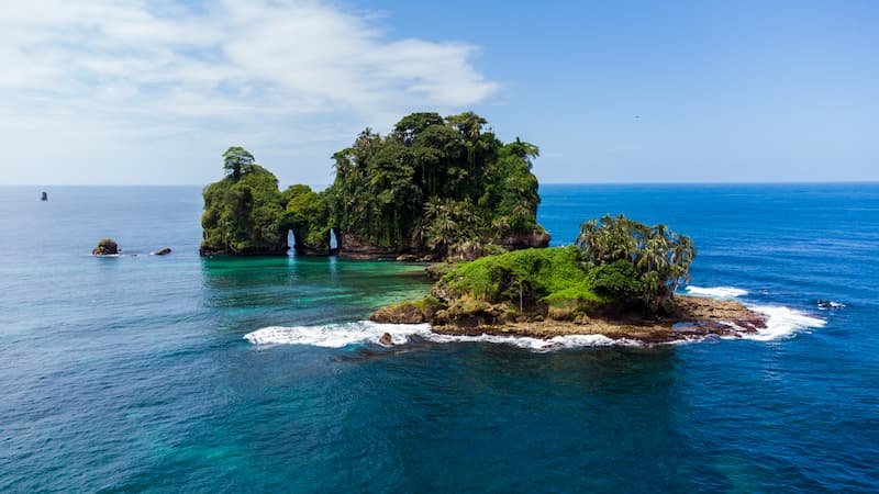 Bird-Island-Panama.jpg