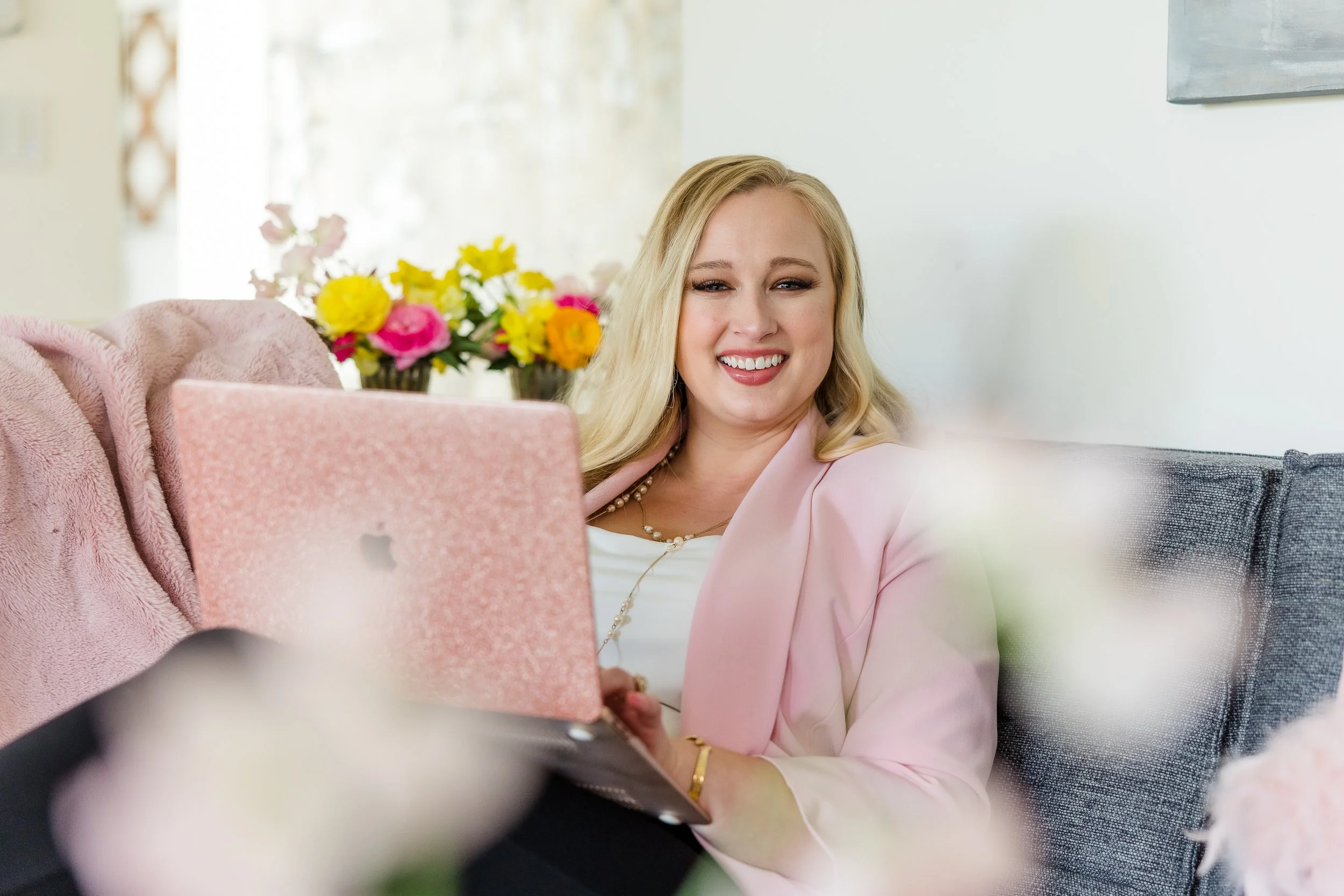 pink-kelsey-laptop-flowers-branding.jpg