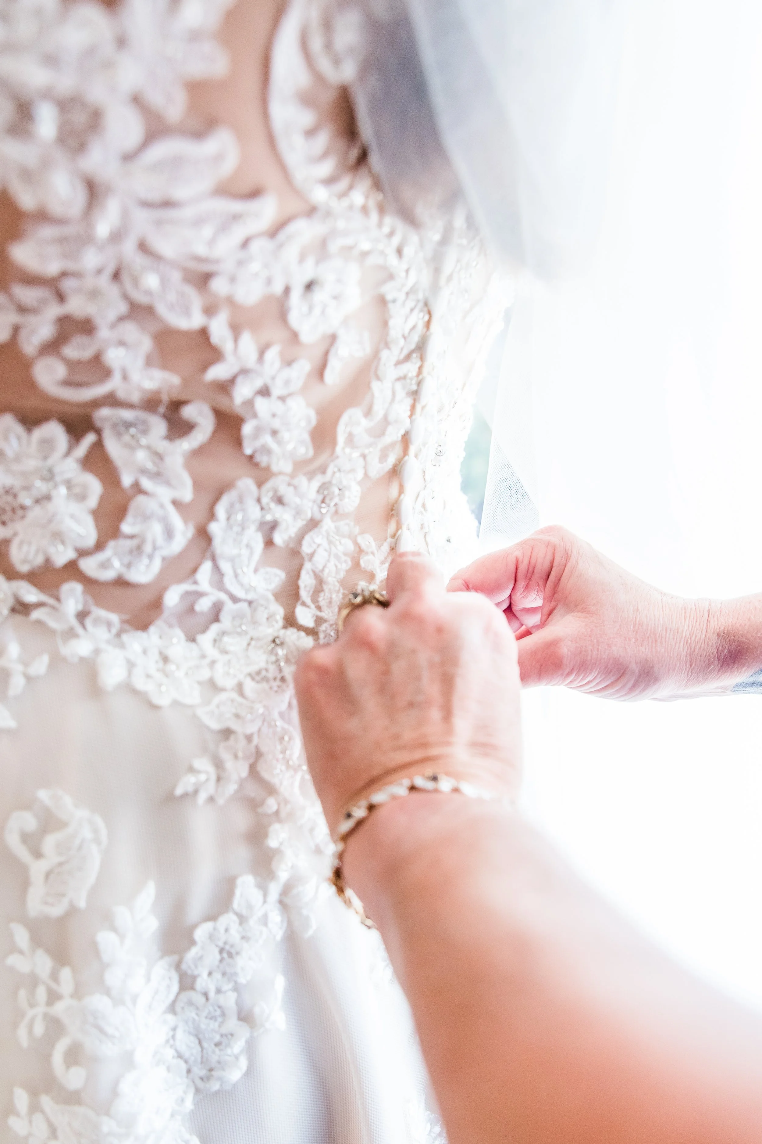 bride-getting-ready-pose.jpg