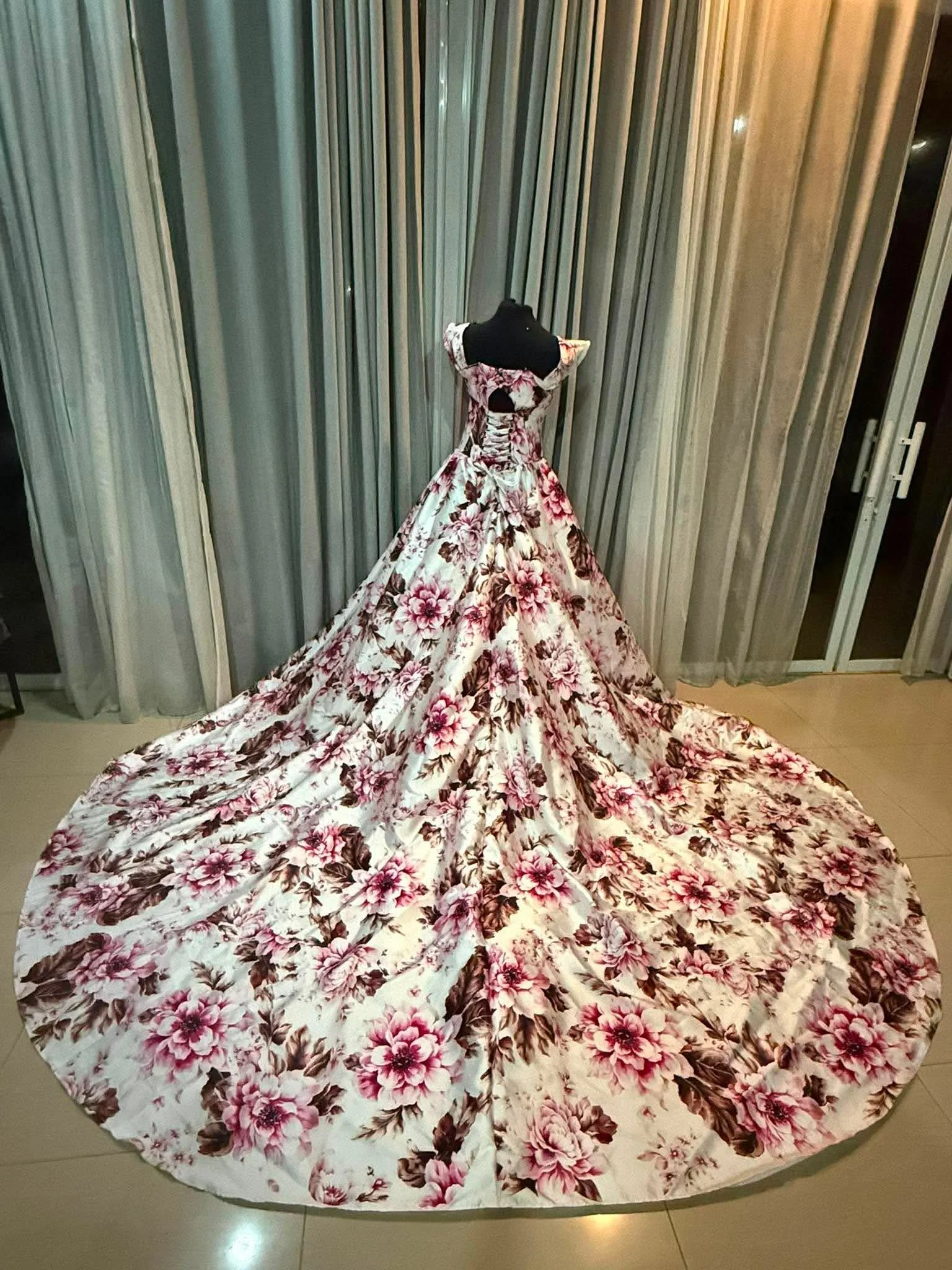 Floral Wedding Dress (10).jpg