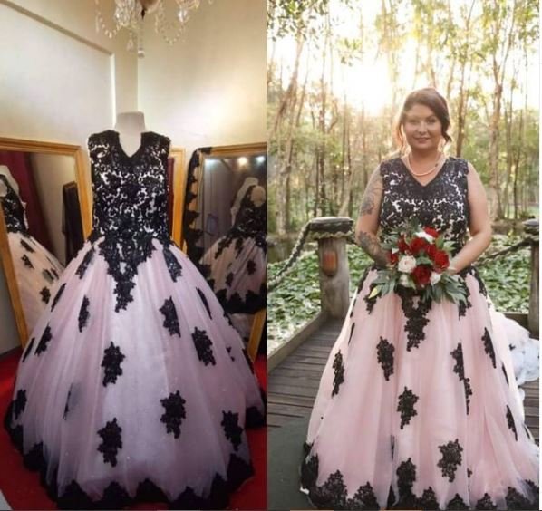 Black Lace Blush Wedding Dress (70).JPG