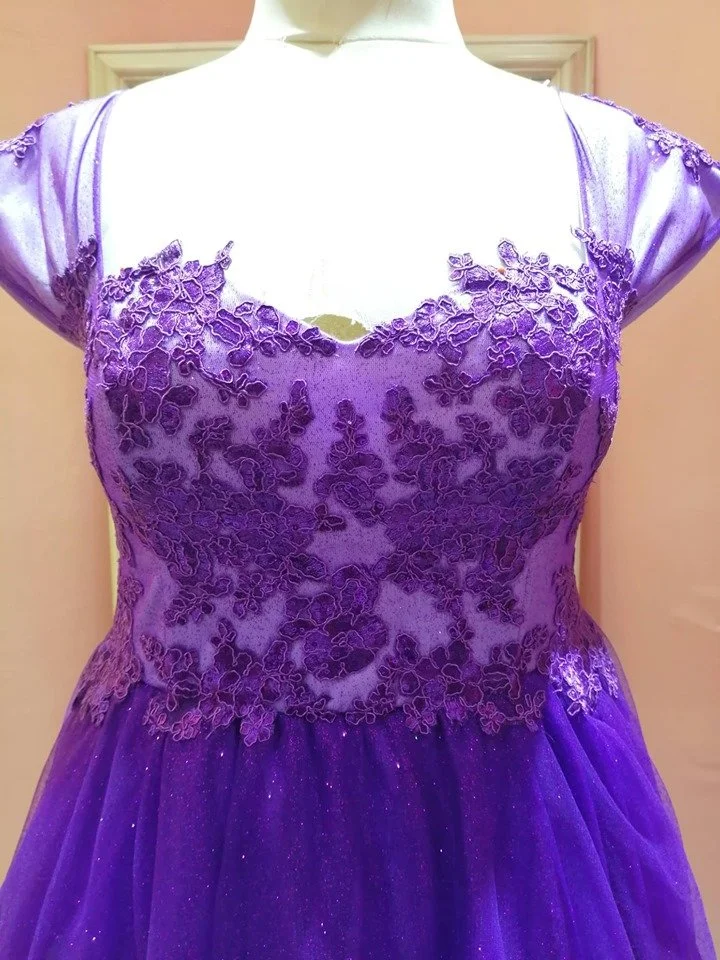 Order 189 The Purple Princess Wedding Dress&nbsp; &amp; With Removable Lavender Bow, Matching Sparkle Tulle Veil with pockets in skirt