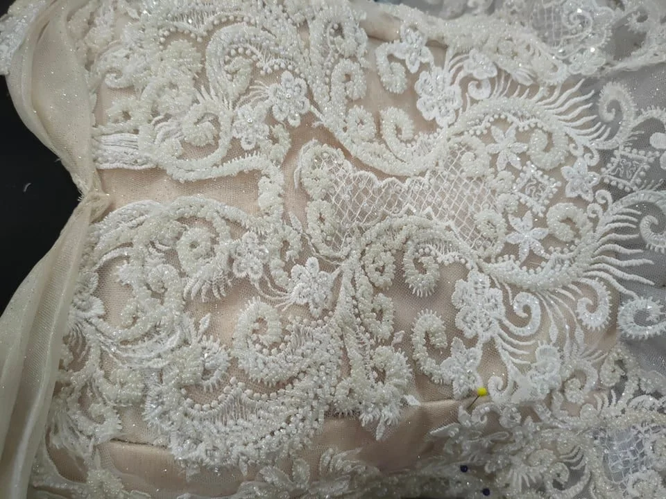 Order 373 Ivory Hand Beaded Gold Wedding Dress with Pockets and Matching Veil A BRIDE TO BE. DARE TO BE DIFFERENT Order 373 Ivory Hand Beaded Gold Wedding Dress with Pockets and Matching Veil A BRIDE TO BE. DARE TO BE DIFFERENT