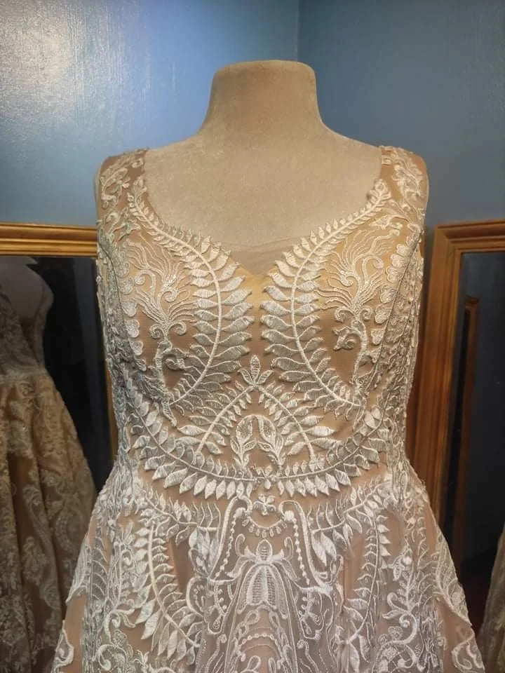Order 326 &nbsp;Boho Wedding Dress With Pockets, Intricate Embroidered Laces and Matching Veil